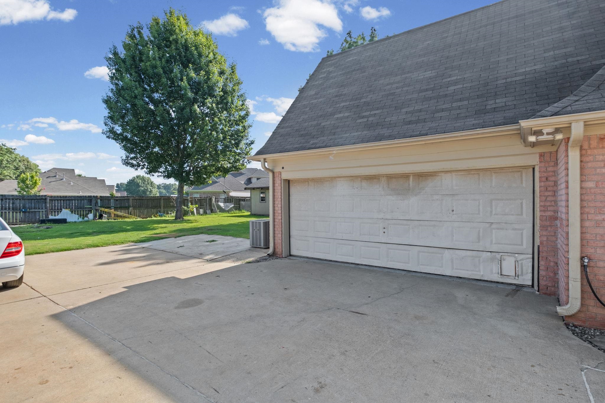 4636 Cedar Hills Dr Property Photo 30