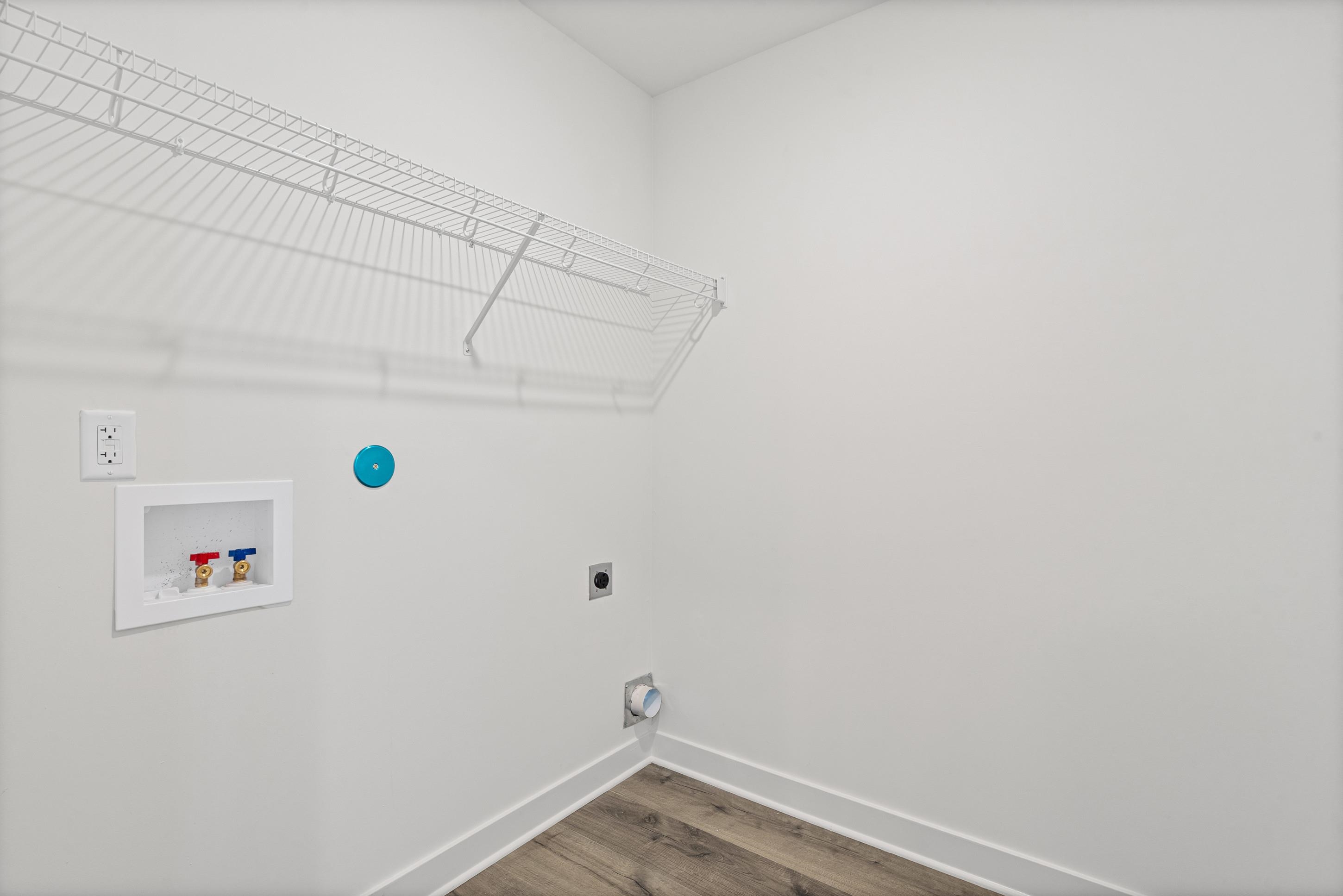 3045 Portage Dr Property Photo 15