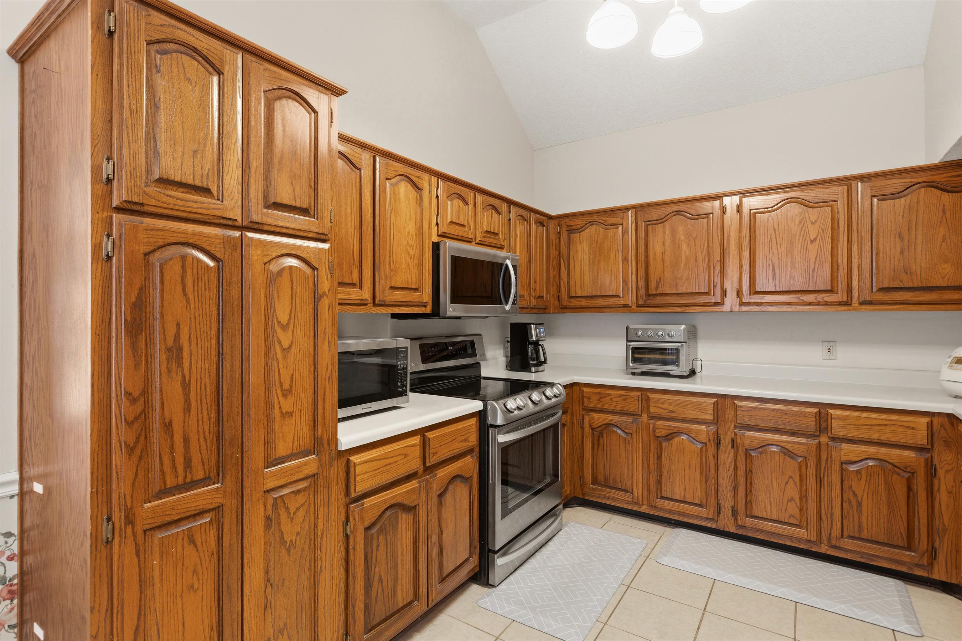 1833 W Pheasant Acre Ln Property Photo 11