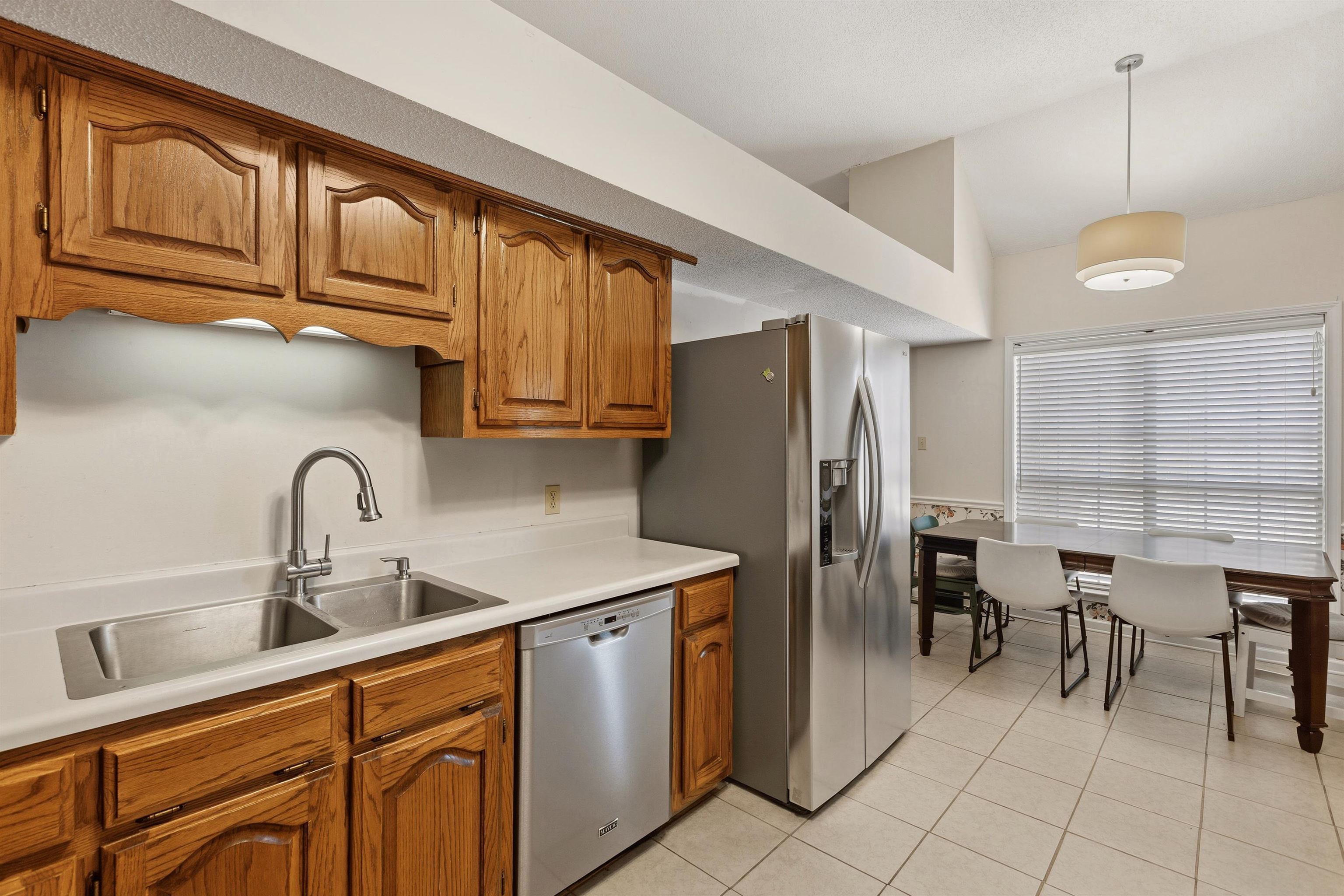 1833 W Pheasant Acre Ln Property Photo 12