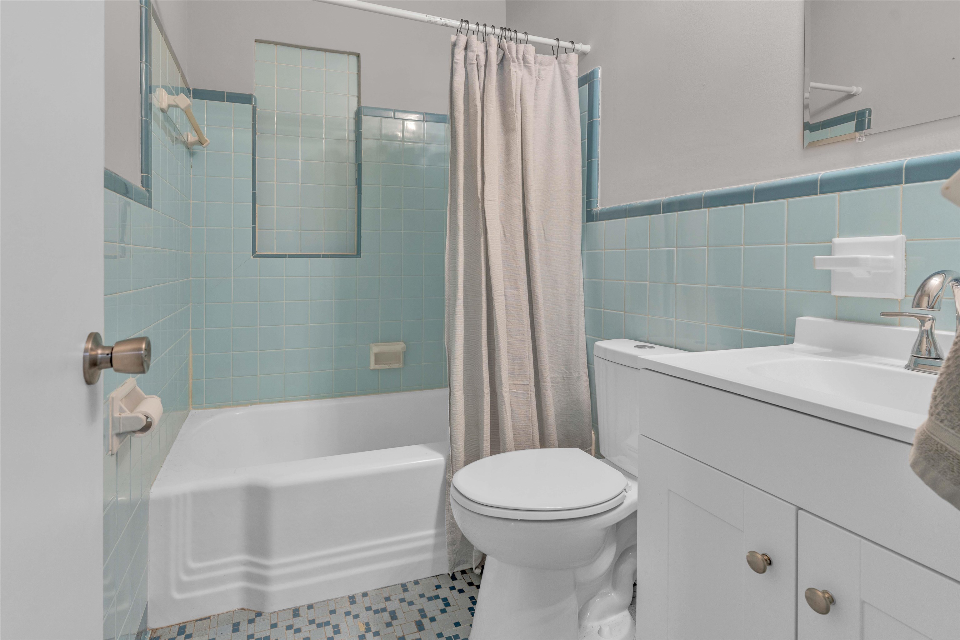 4623 S Doris Cir S Property Photo 15