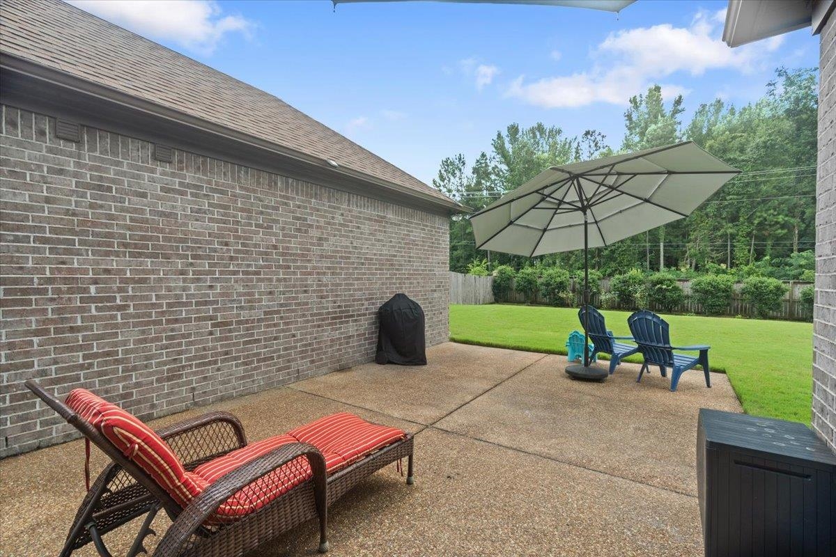 8499 Woodland Green Ct Property Photo 35