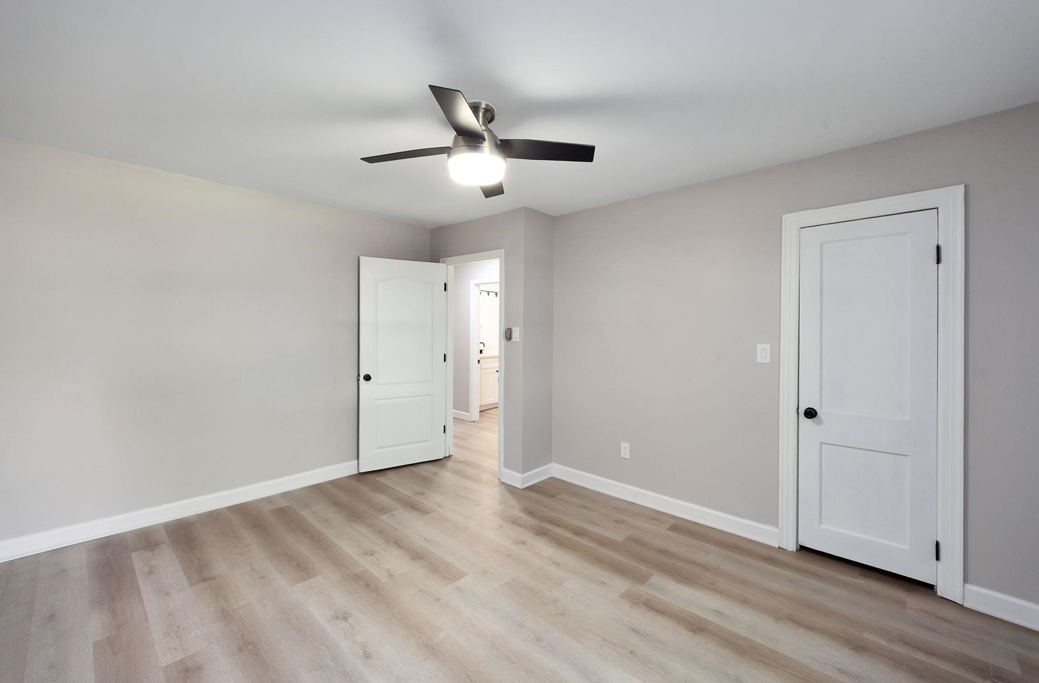 90 Shaw Ln Property Photo 40