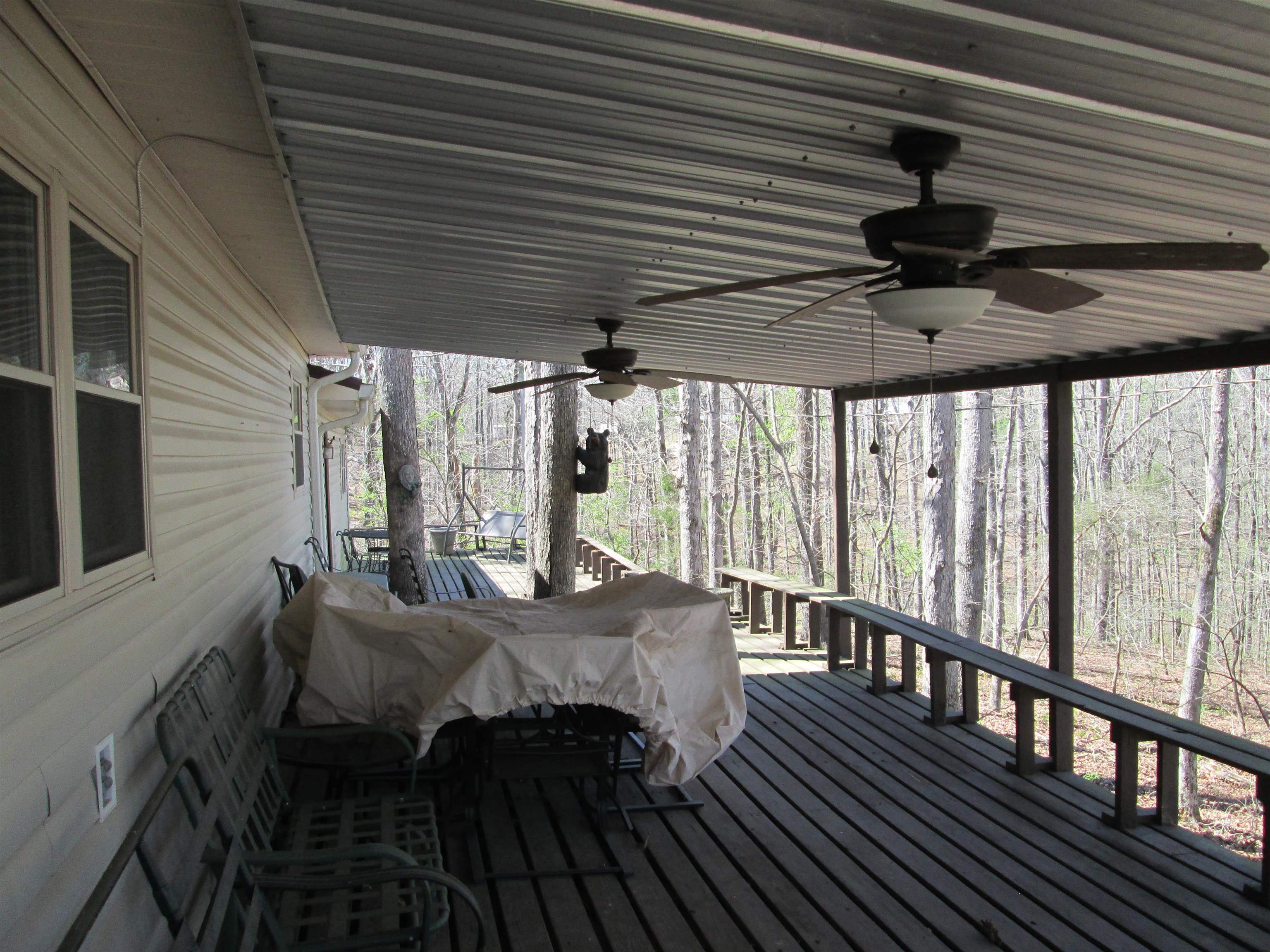 20 Trail Ln Property Photo 8