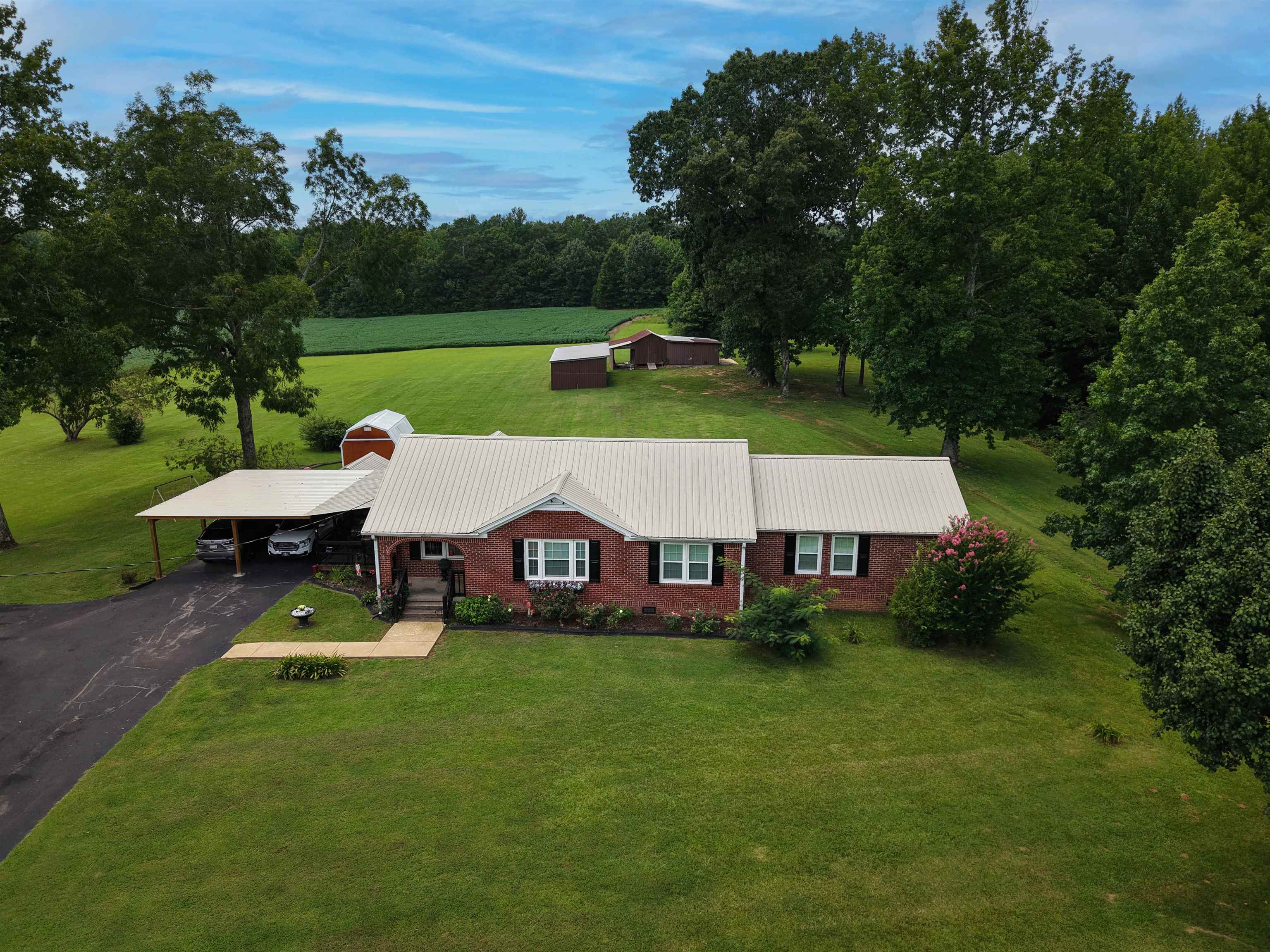 2665 Powell Chapel Rd Property Photo 2