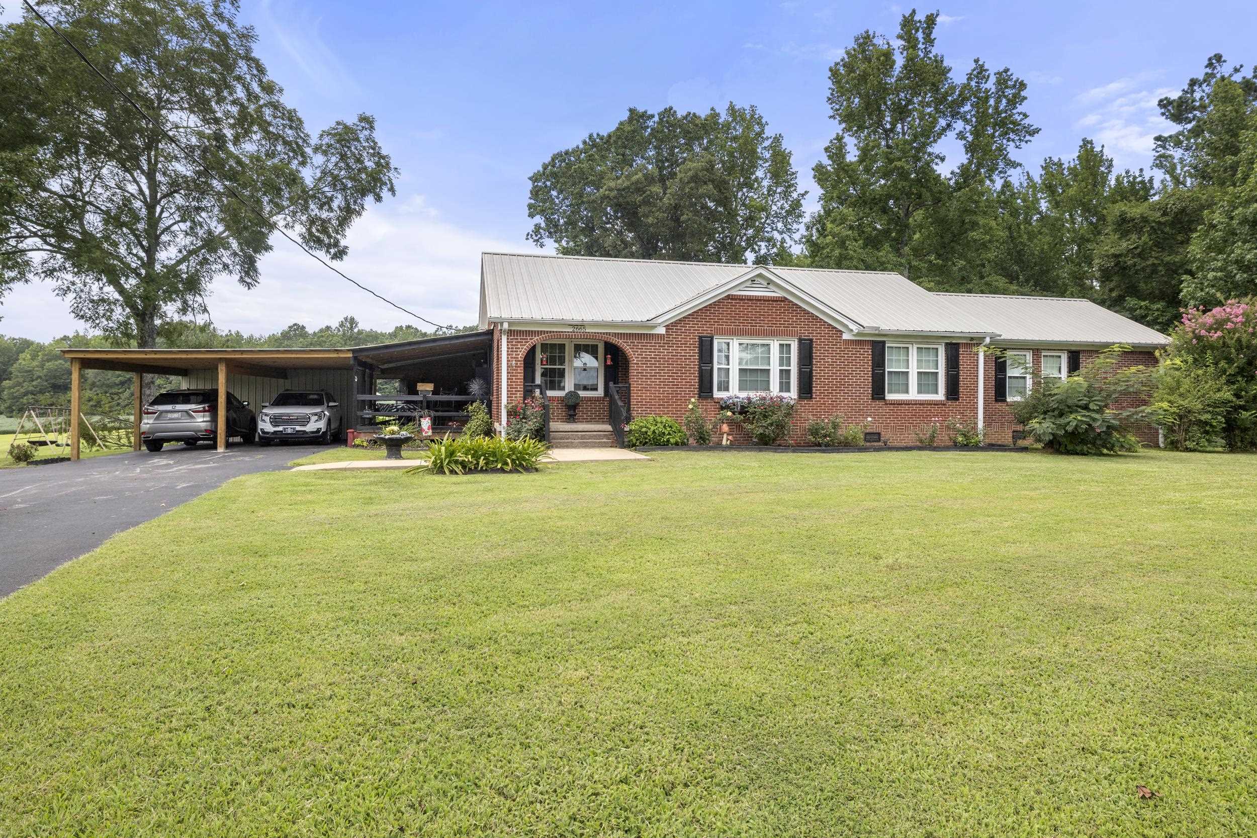 2665 Powell Chapel Rd Property Photo 3