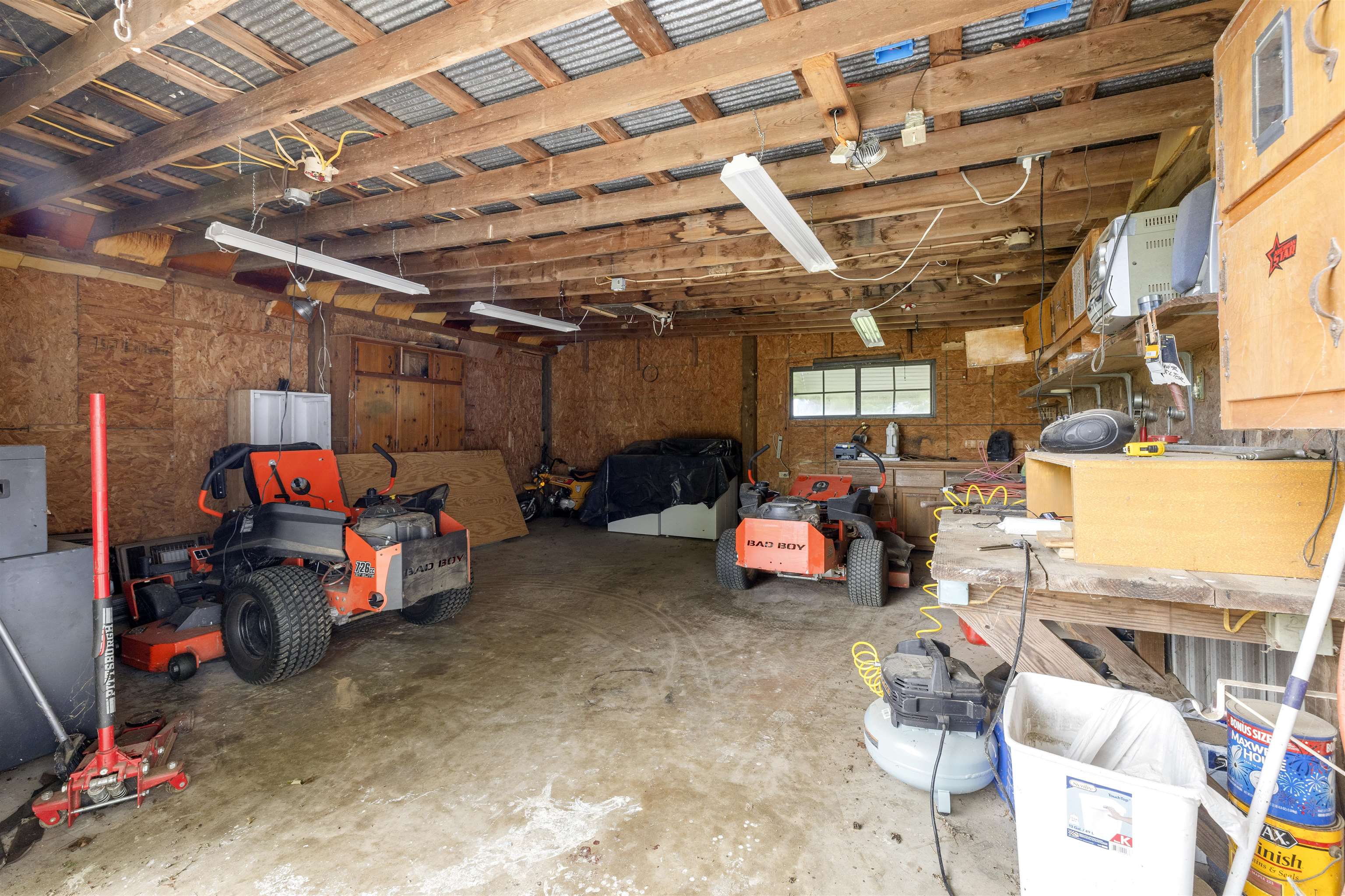 2665 Powell Chapel Rd Property Photo 31