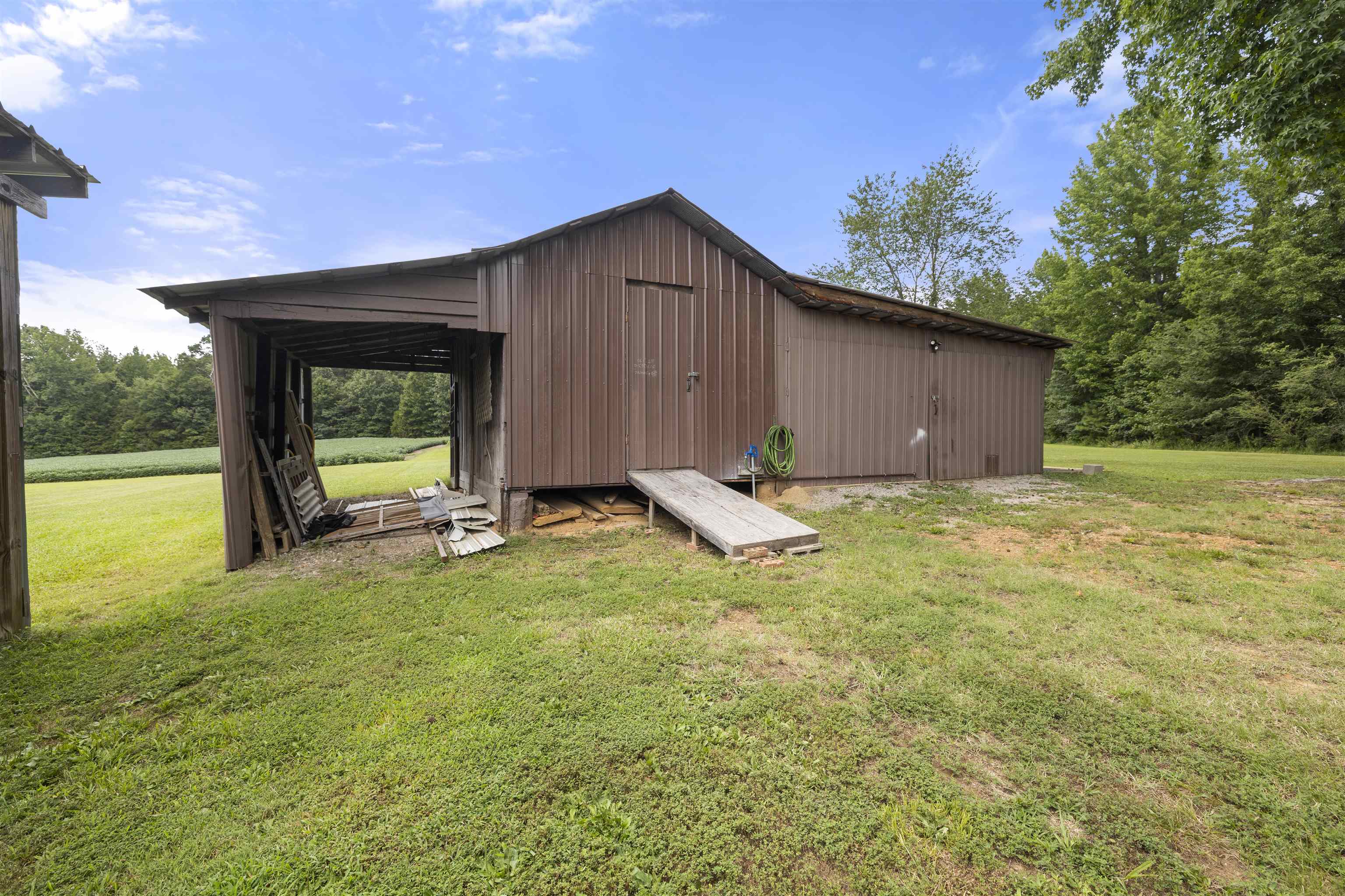 2665 Powell Chapel Rd Property Photo 32
