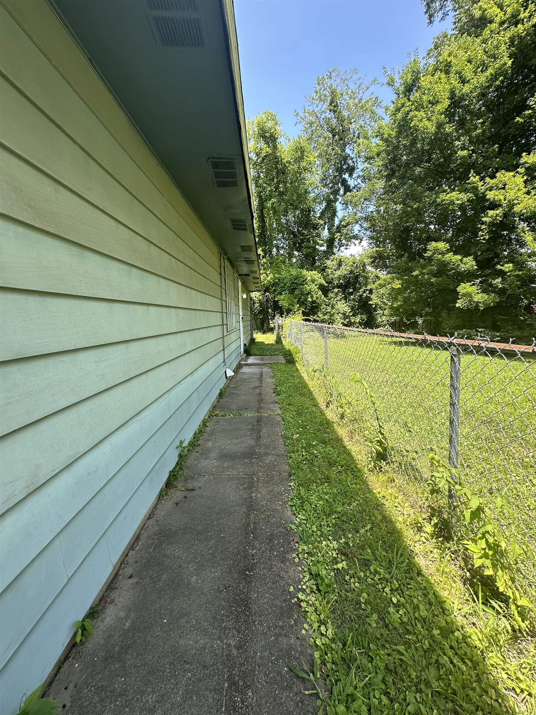 1339 N Mcneil St N Property Photo 14