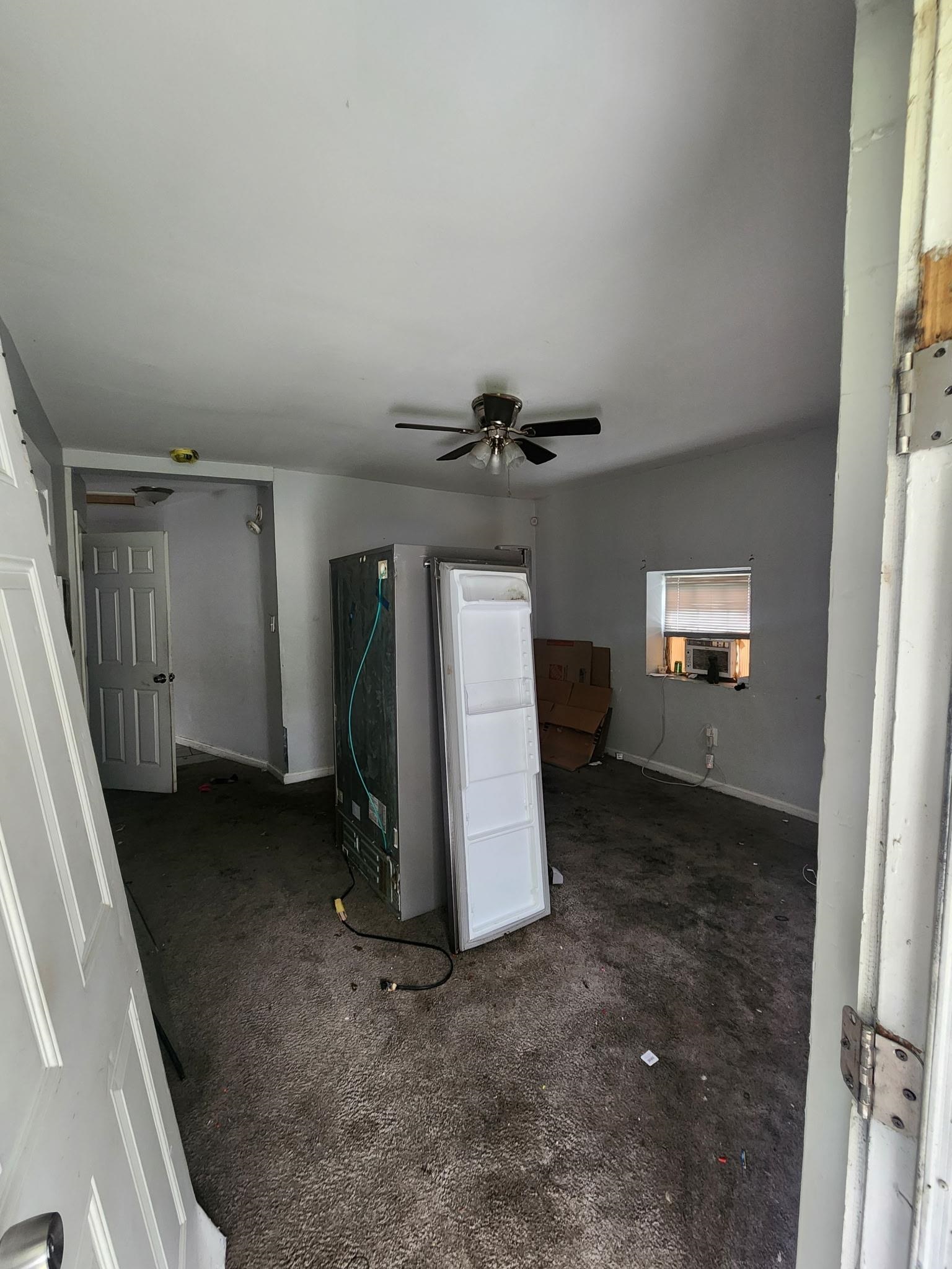 1396 Kimball Ave Property Photo 5