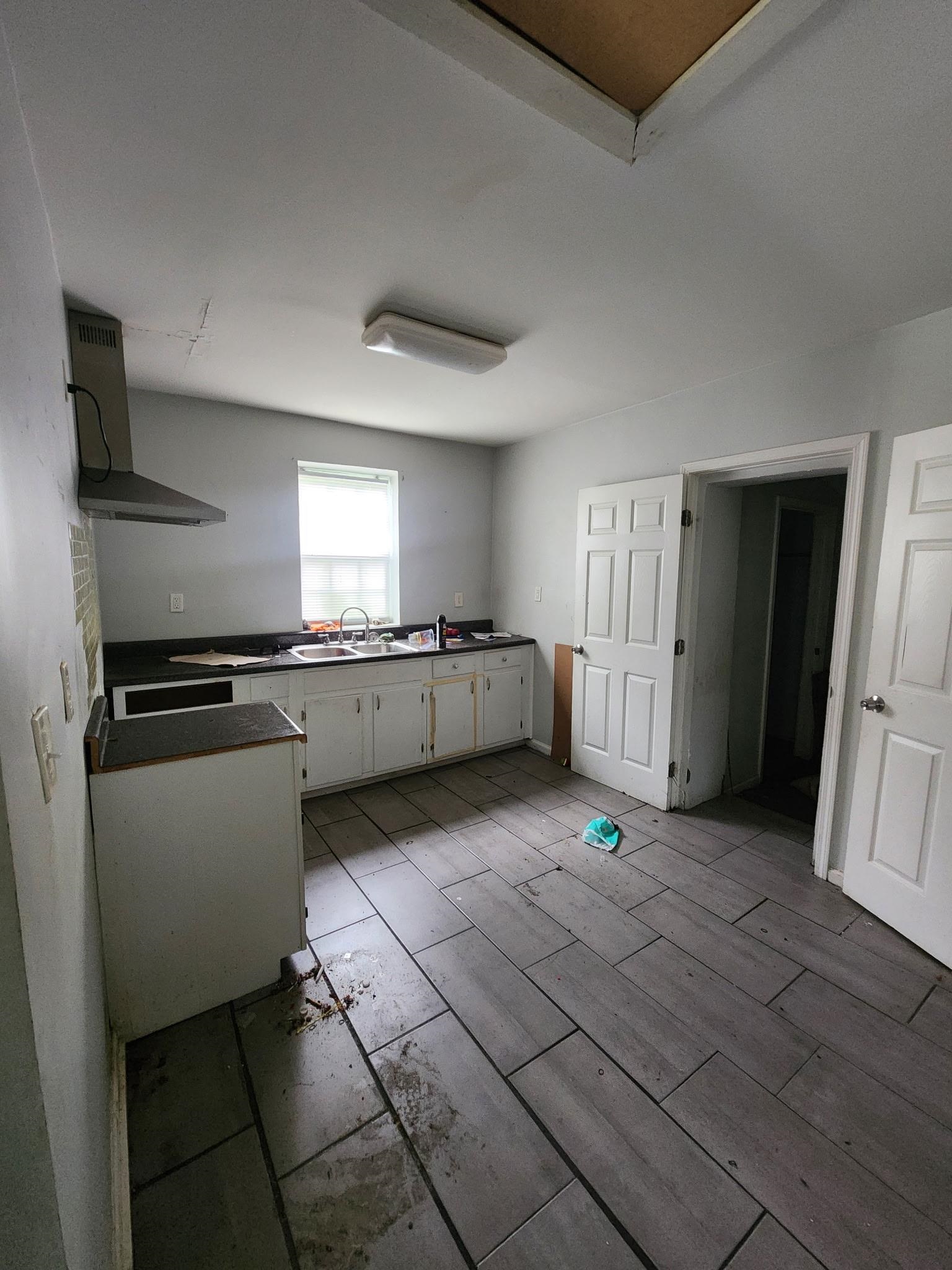 1396 Kimball Ave Property Photo 10