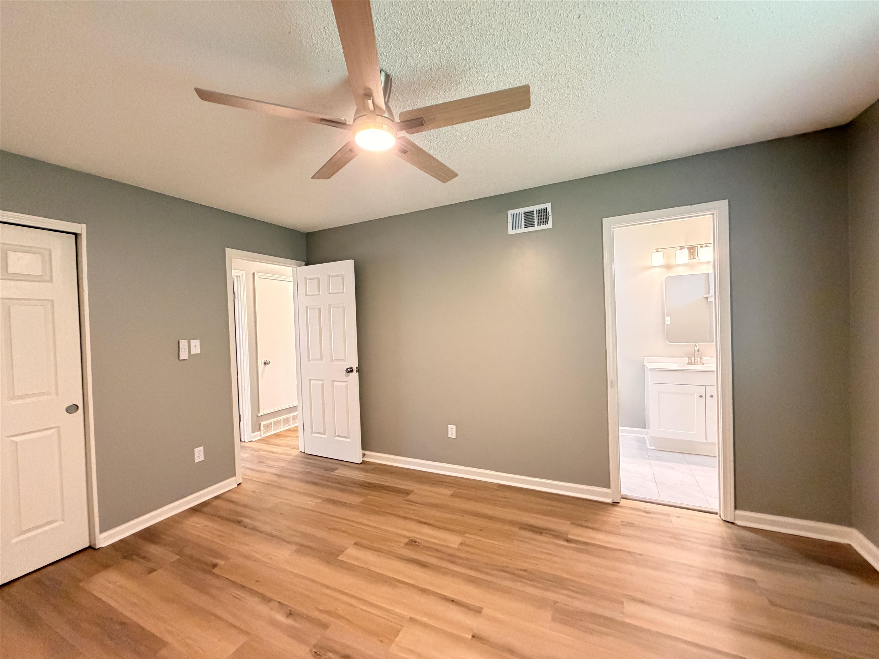 3884 Kerston Dr Property Photo 20