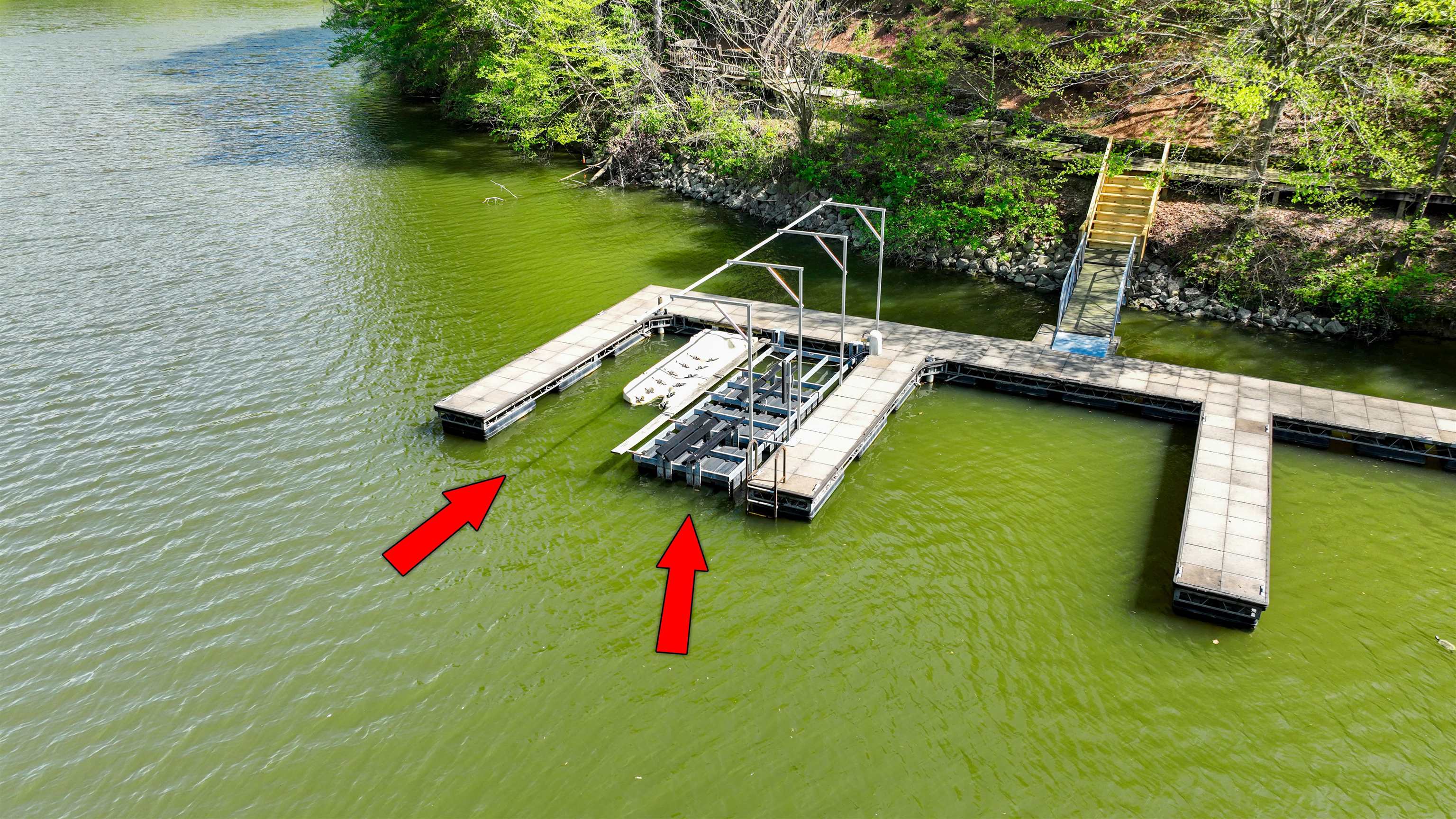 115 Pier Pt Property Photo 3