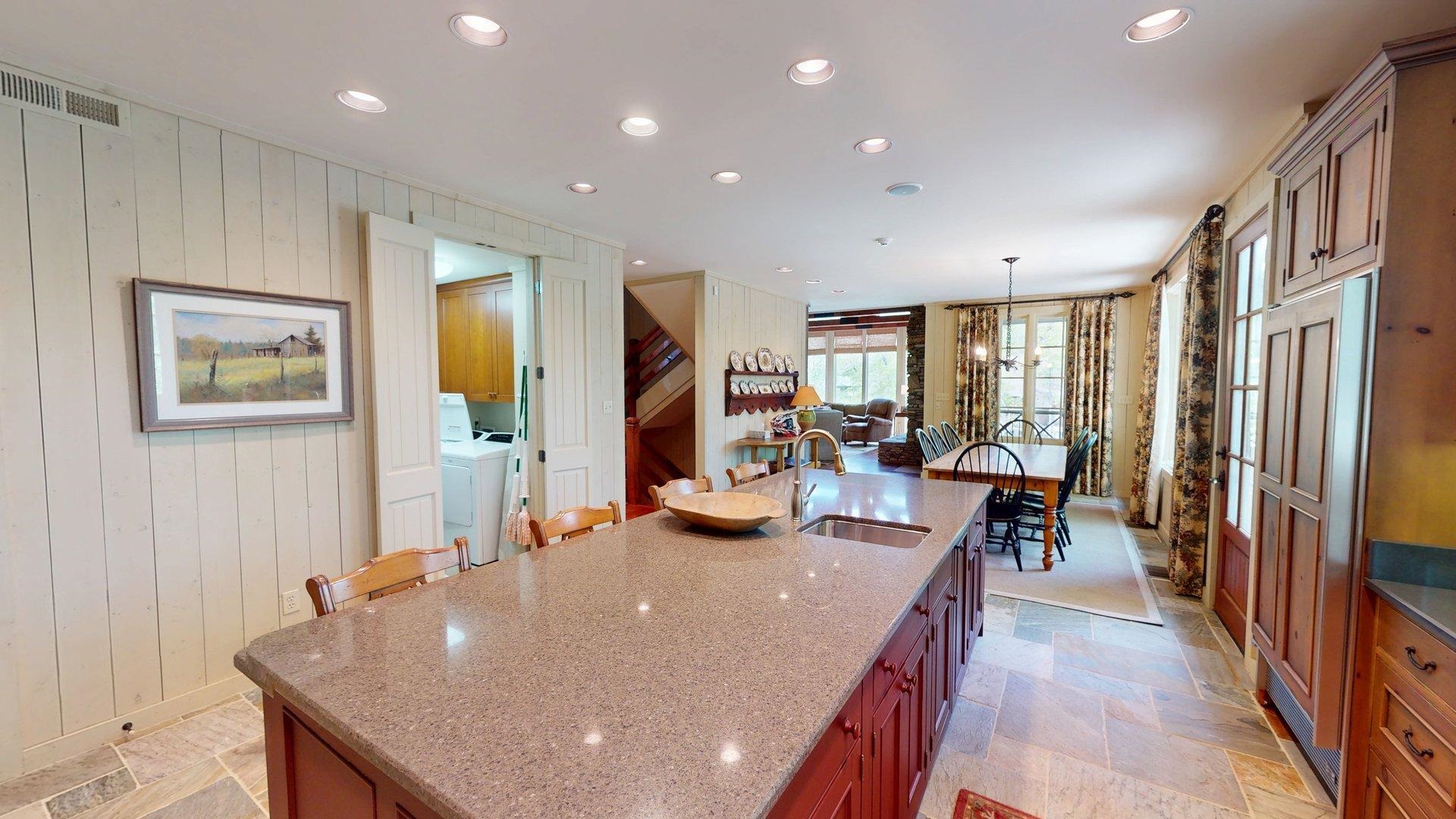 115 Pier Pt Property Photo 10