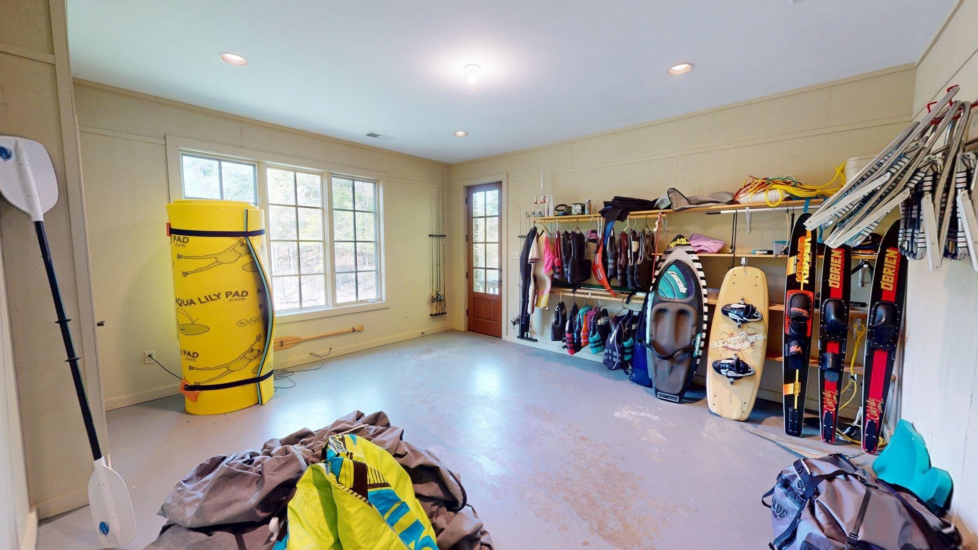 115 Pier Pt Property Photo 30