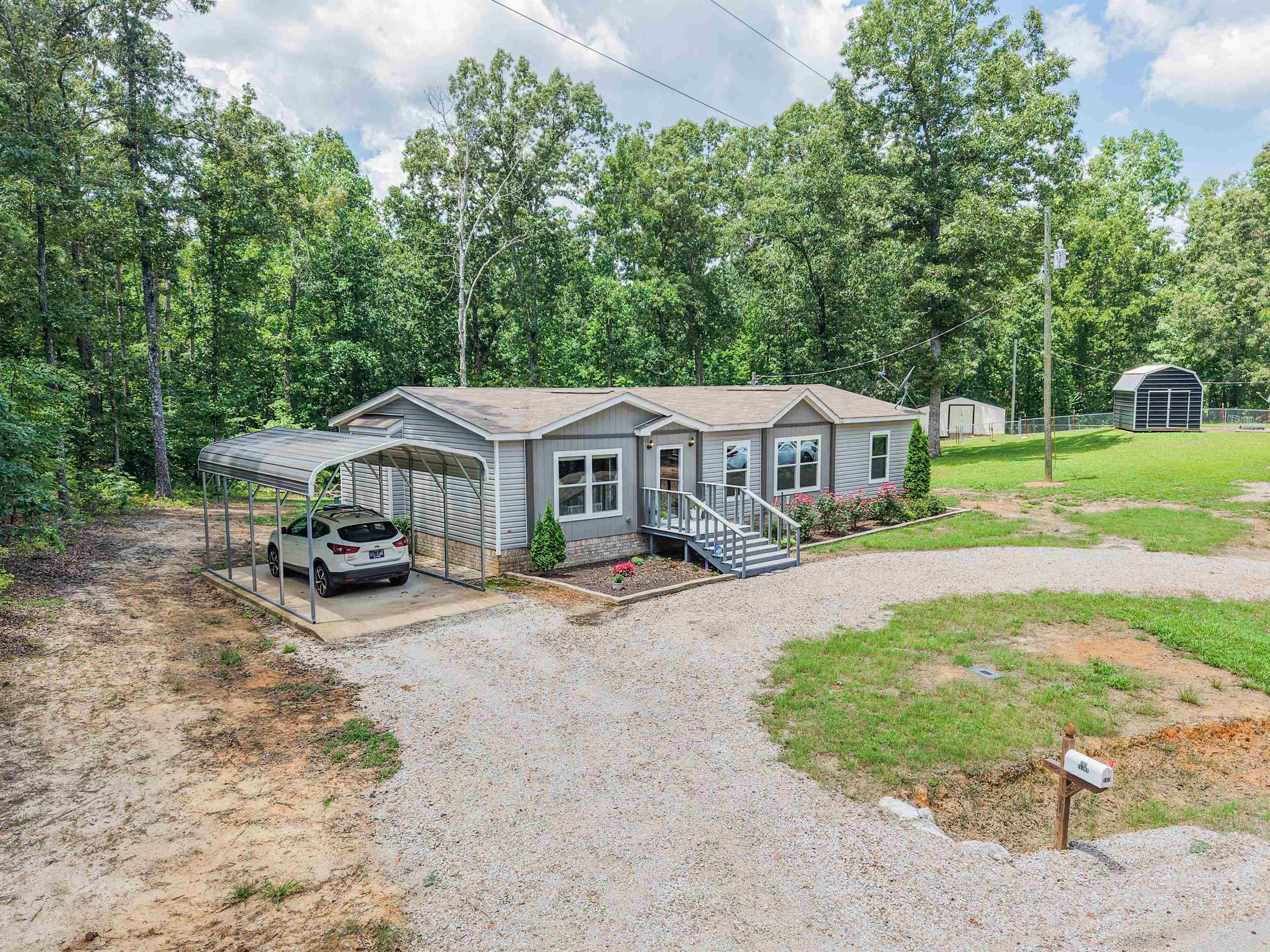 162 Matlock Rd Property Photo 5