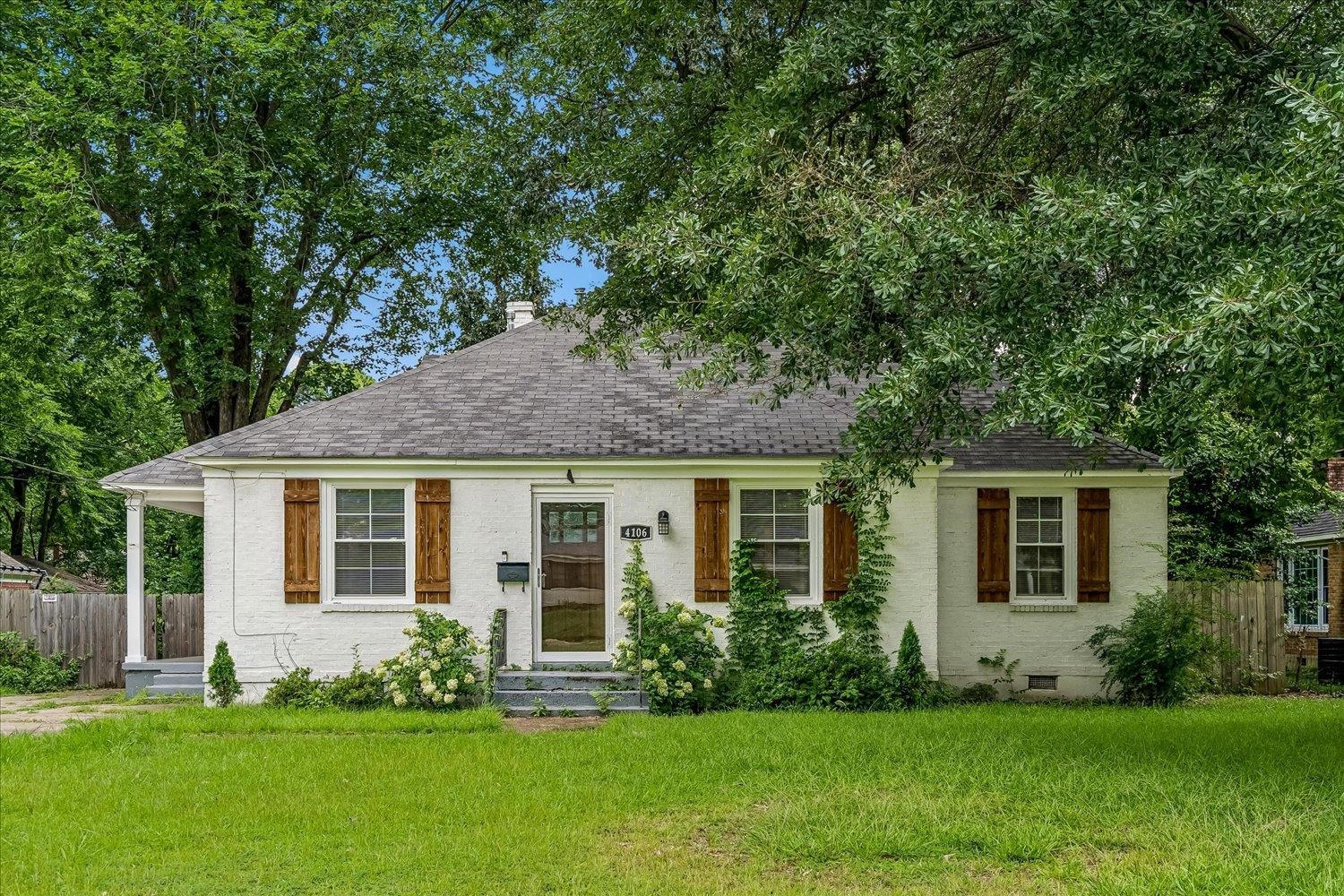 4106 FAXON AVE W