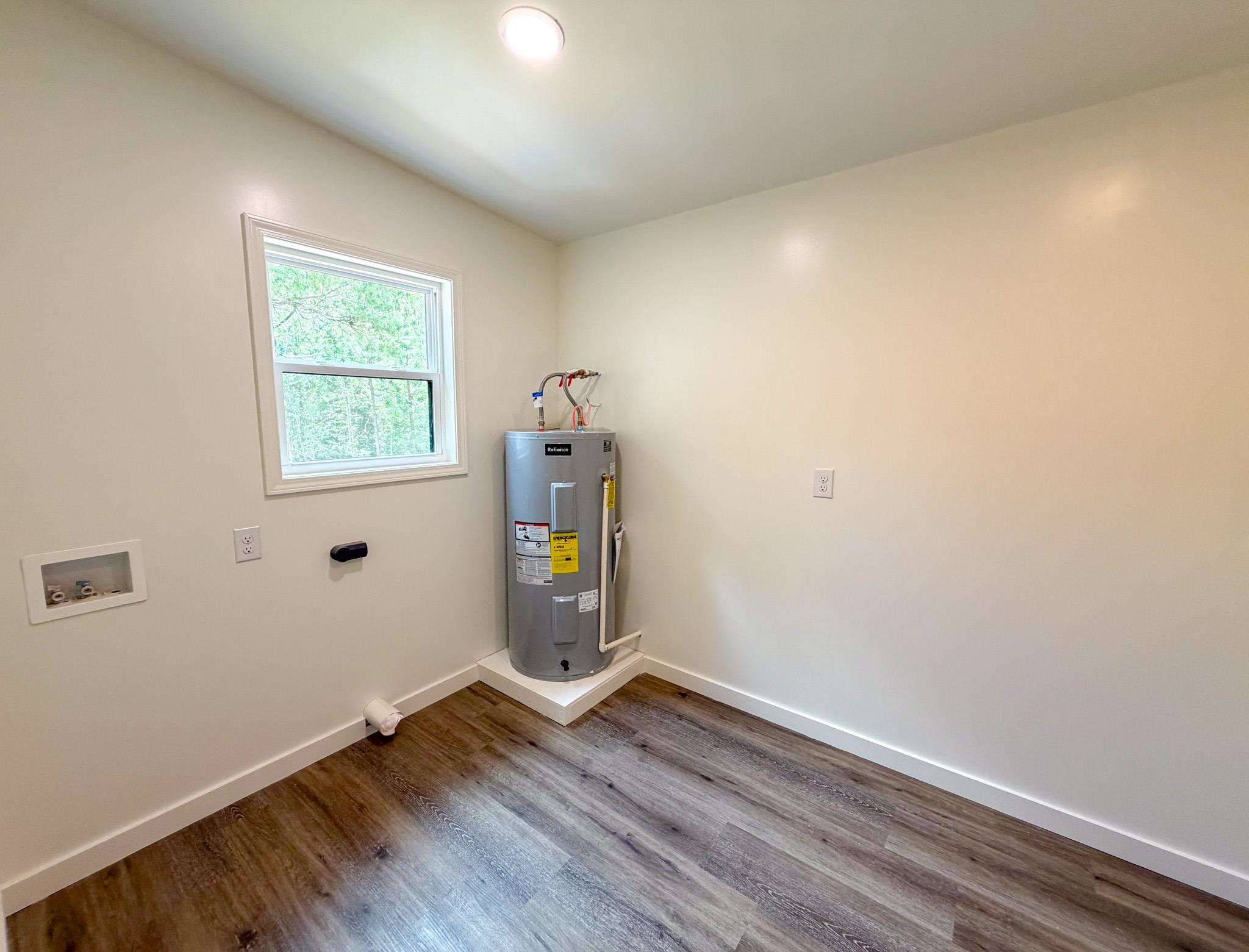 146 Cedar Rdg Property Photo 15