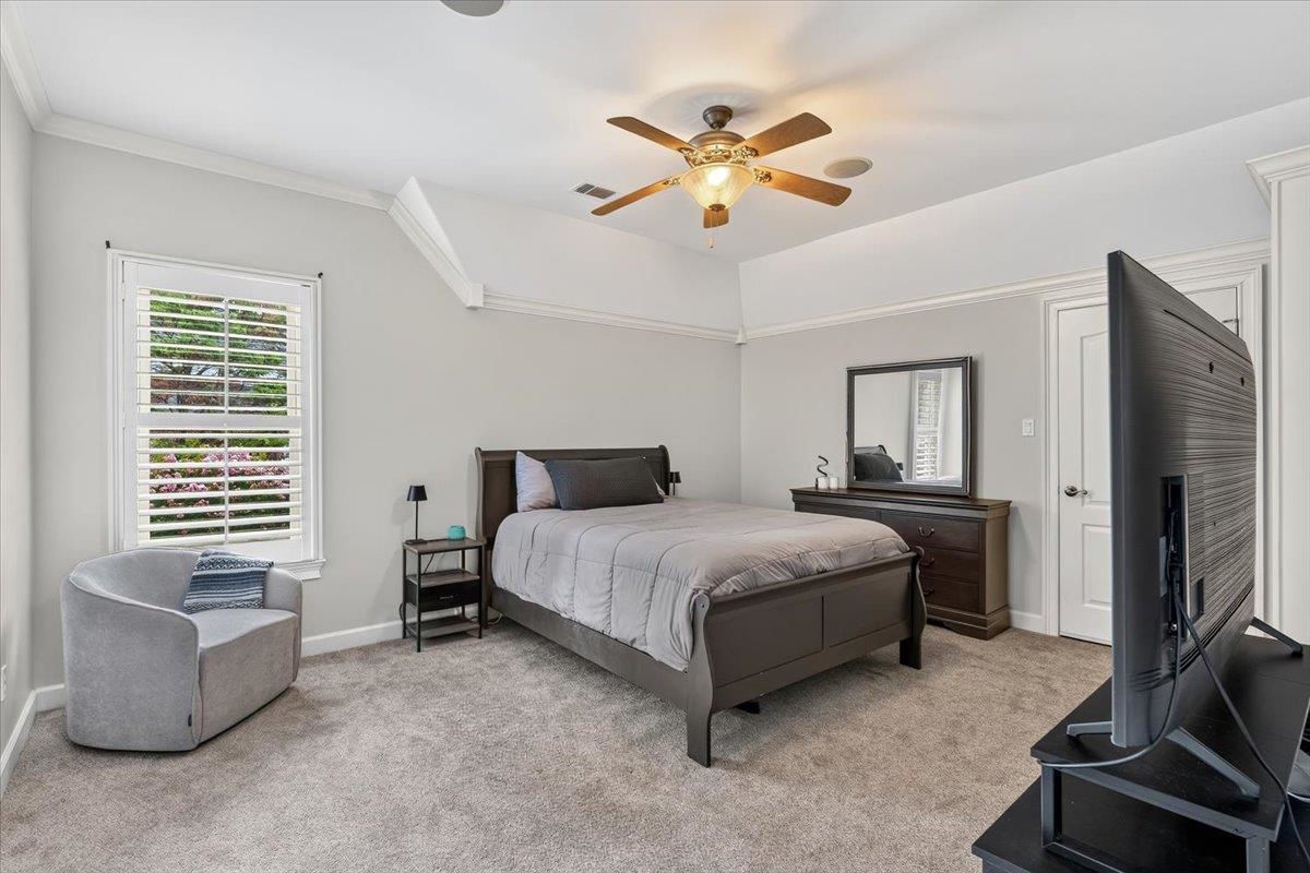 7800 Chapel Ridge Dr Property Photo 26