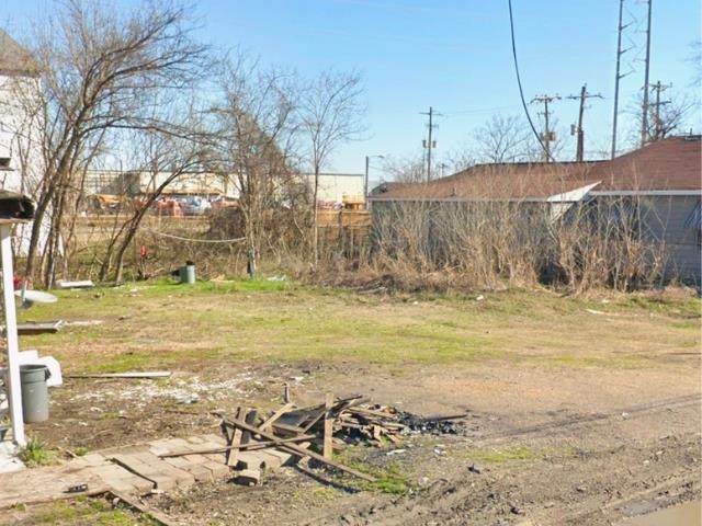 564 Plum Ave Property Photo 2