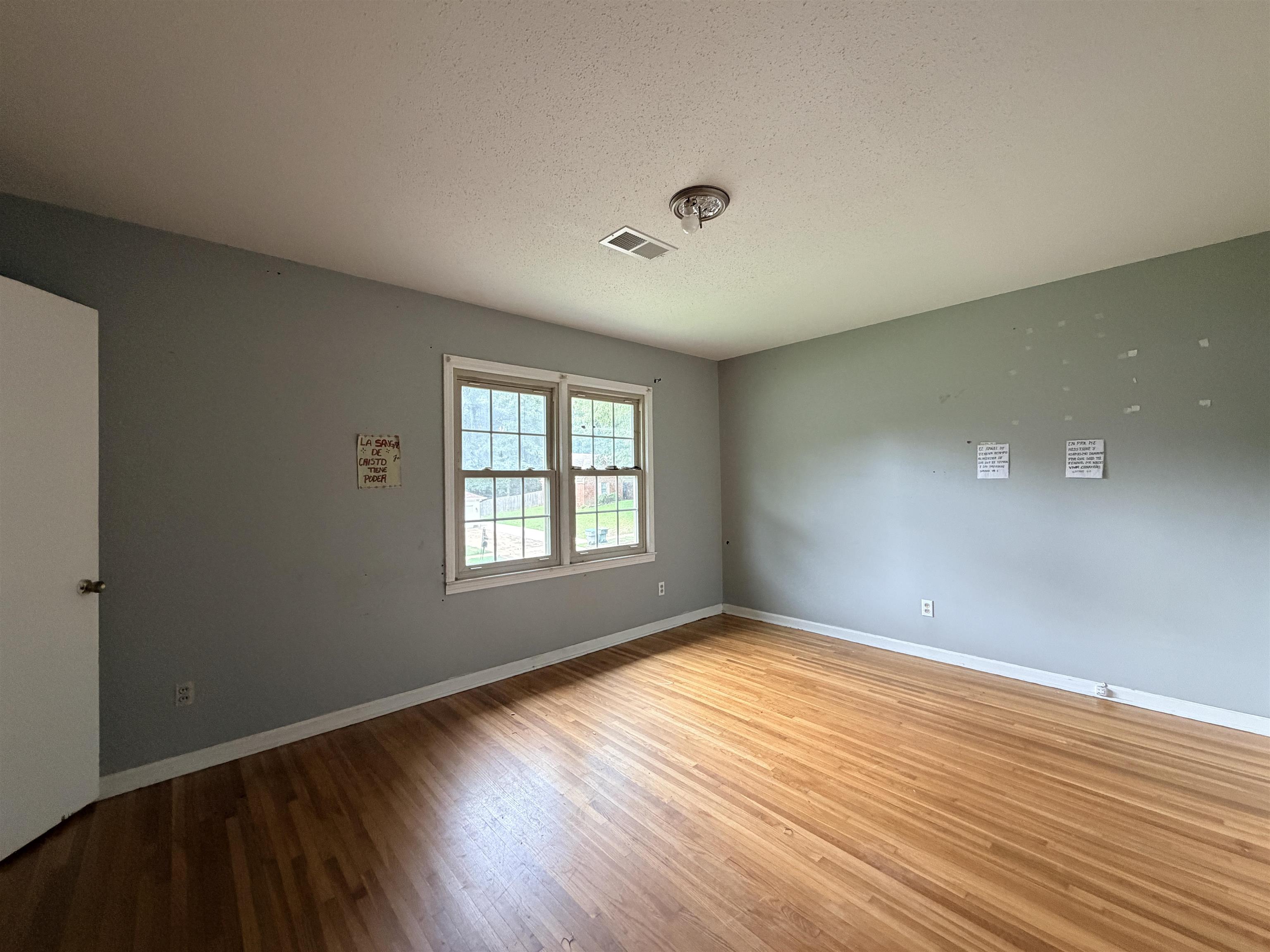 3215 Queensgate Ave Property Photo 10