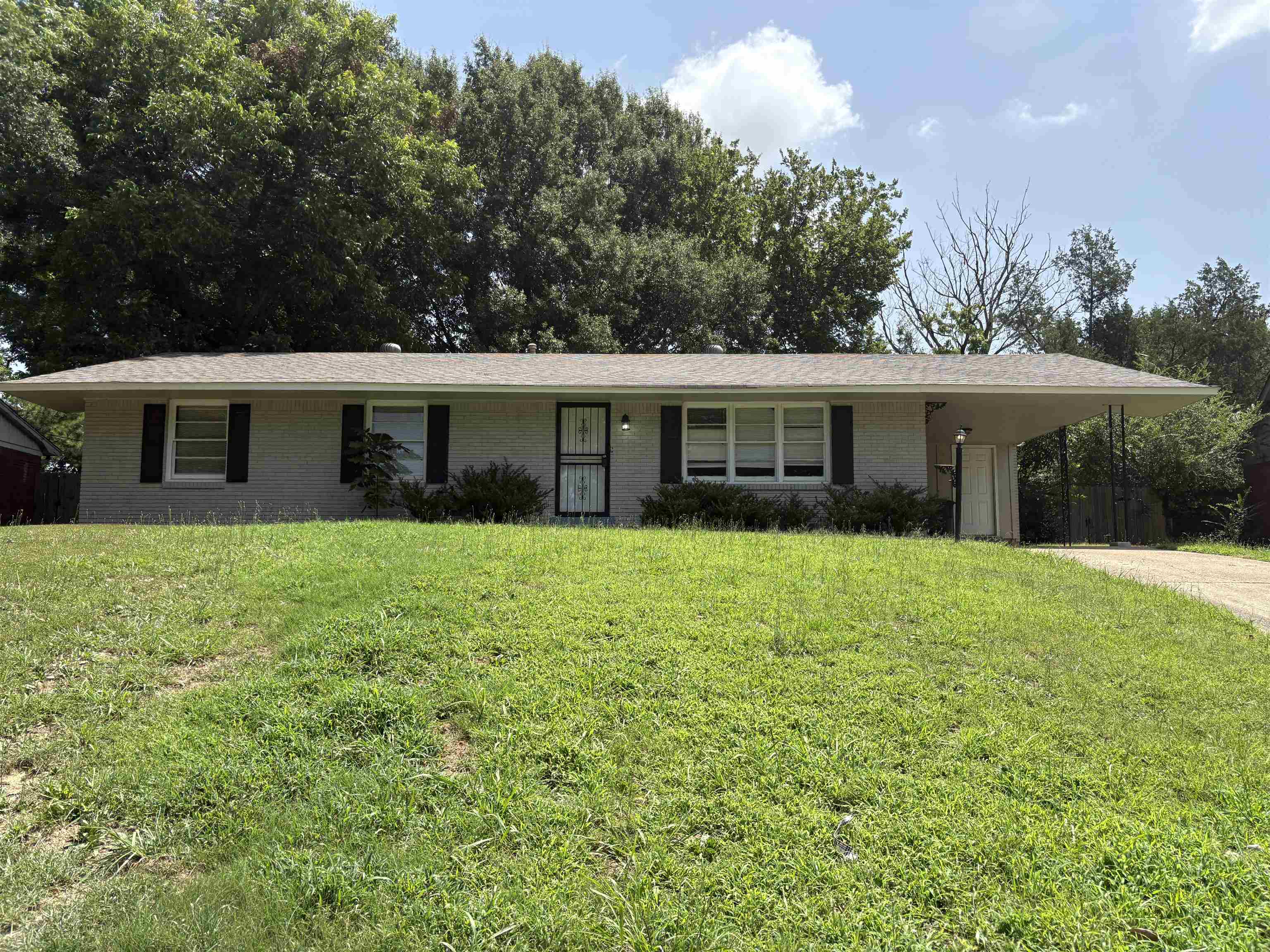 4514 BOEINGSHIRE DR Property Photo 1