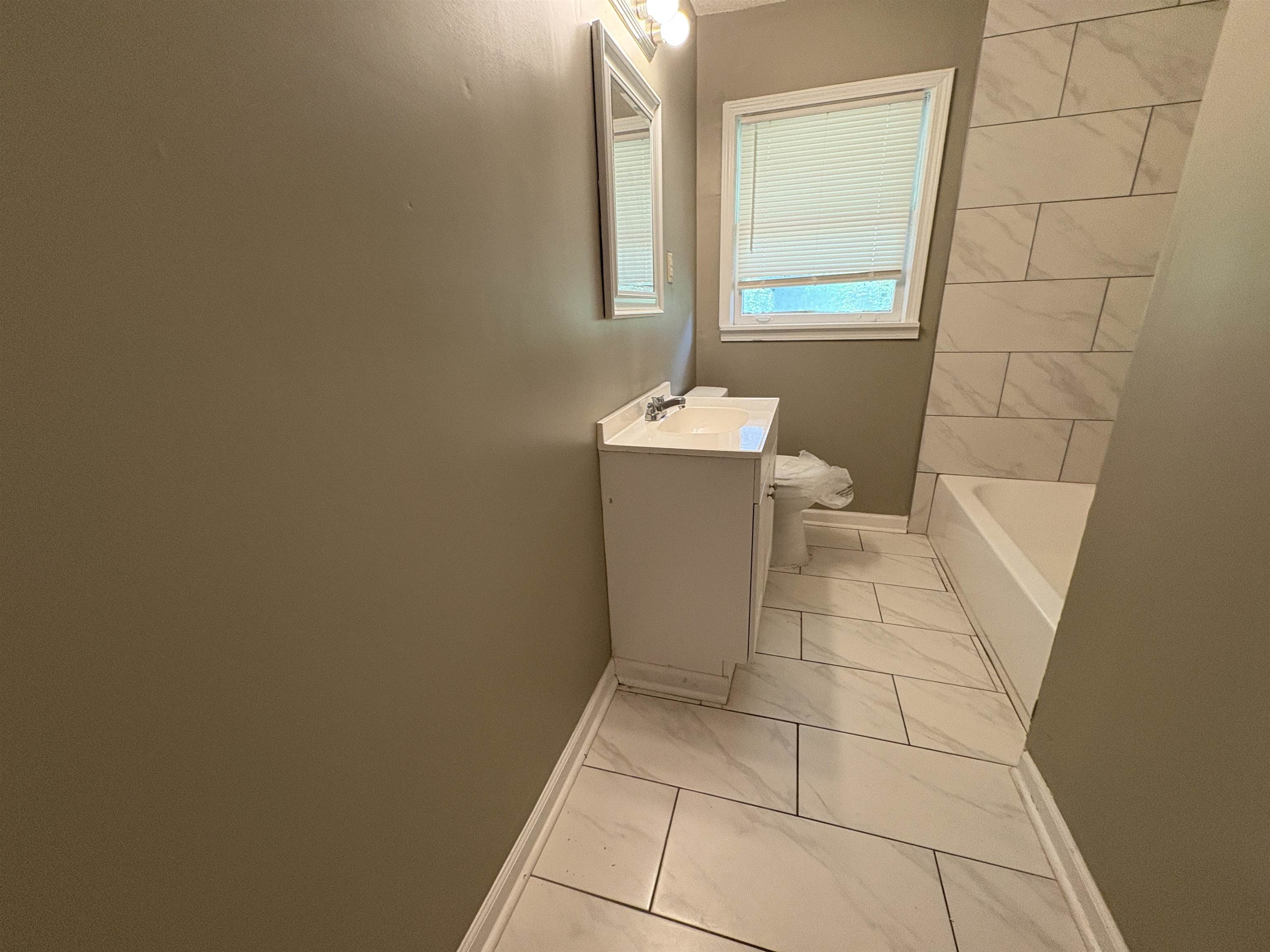 4514 Boeingshire Dr Property Photo 7