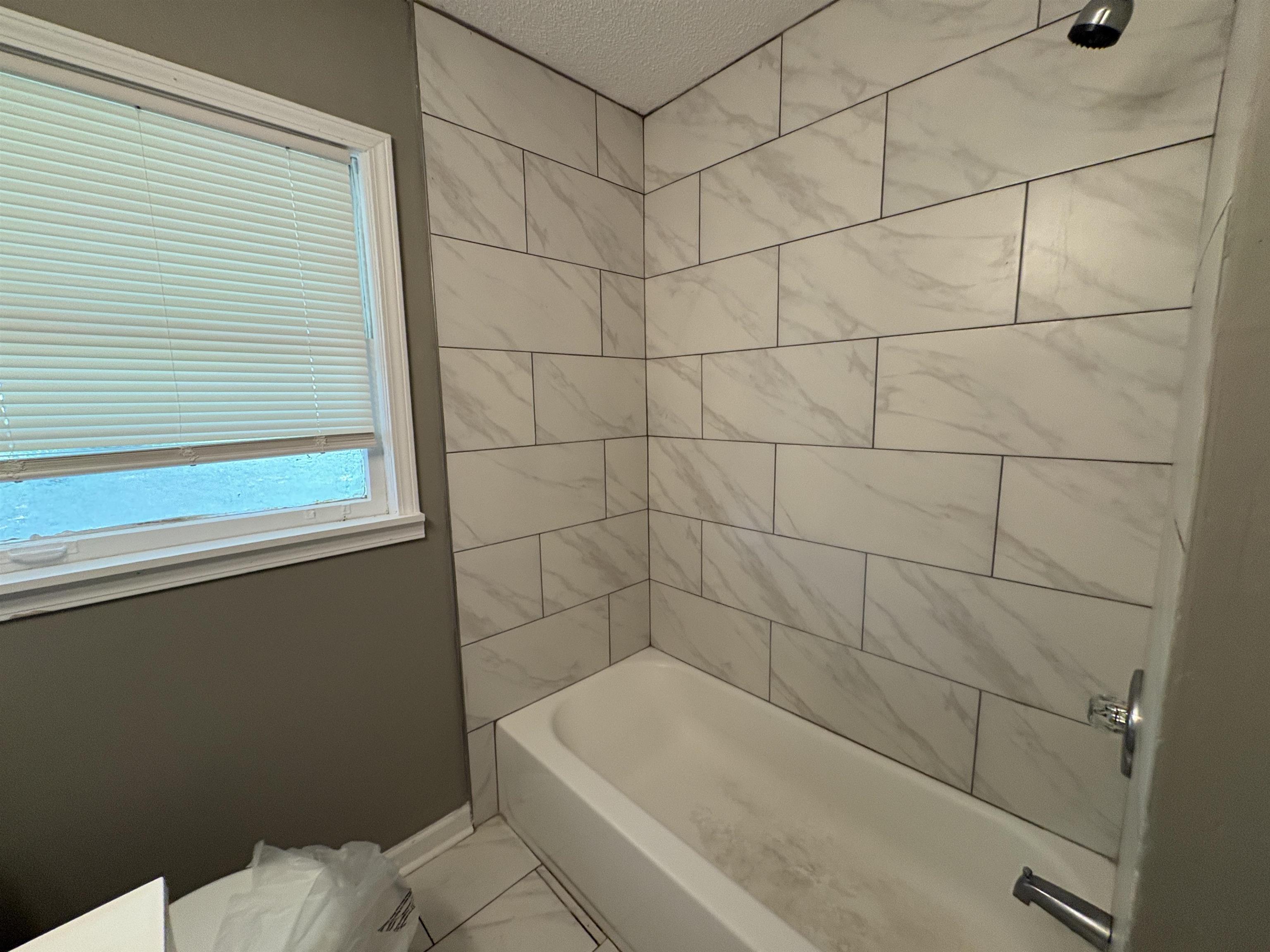 4514 Boeingshire Dr Property Photo 8
