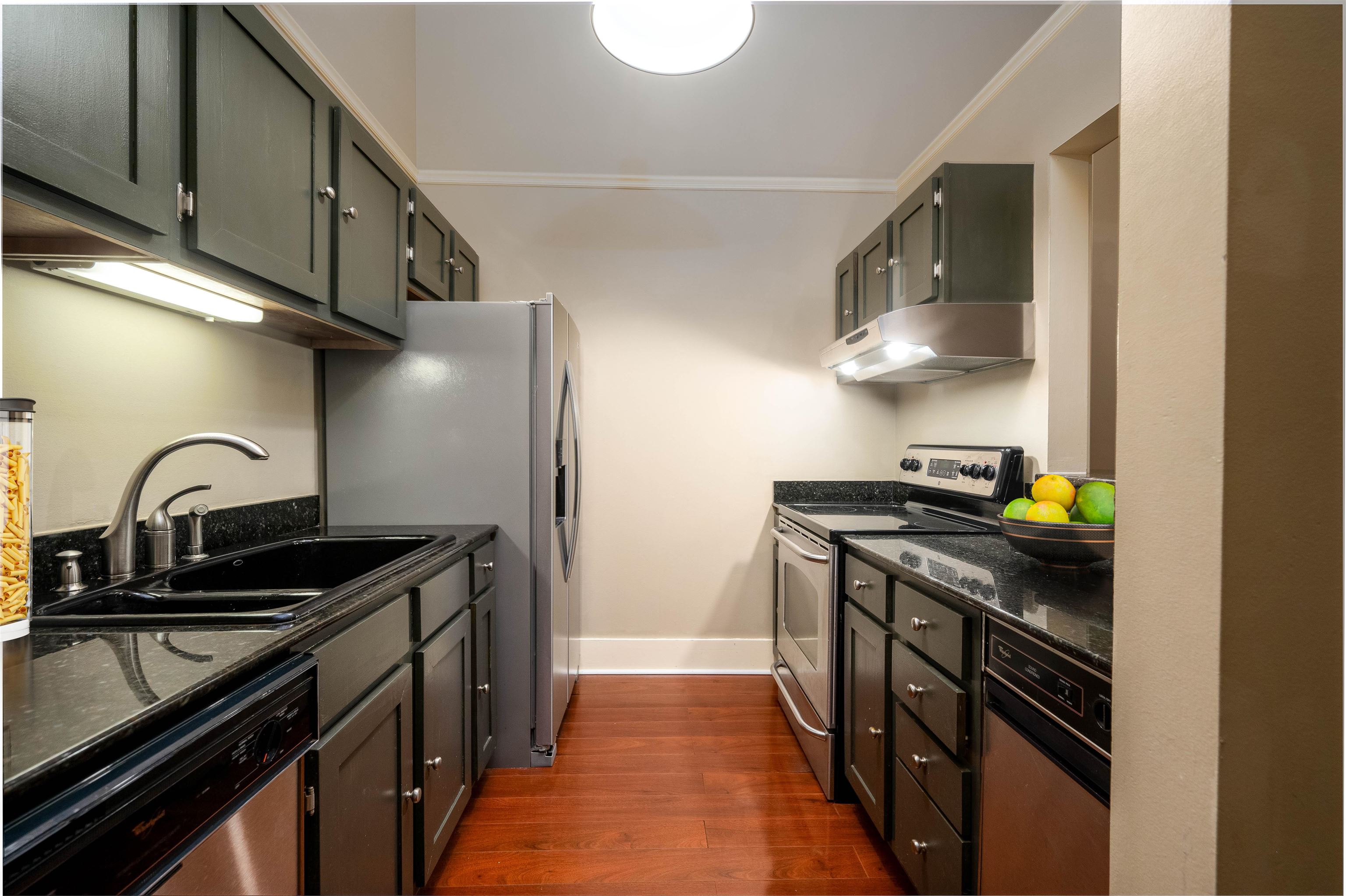 71 Union Ave 102 Property Photo 5