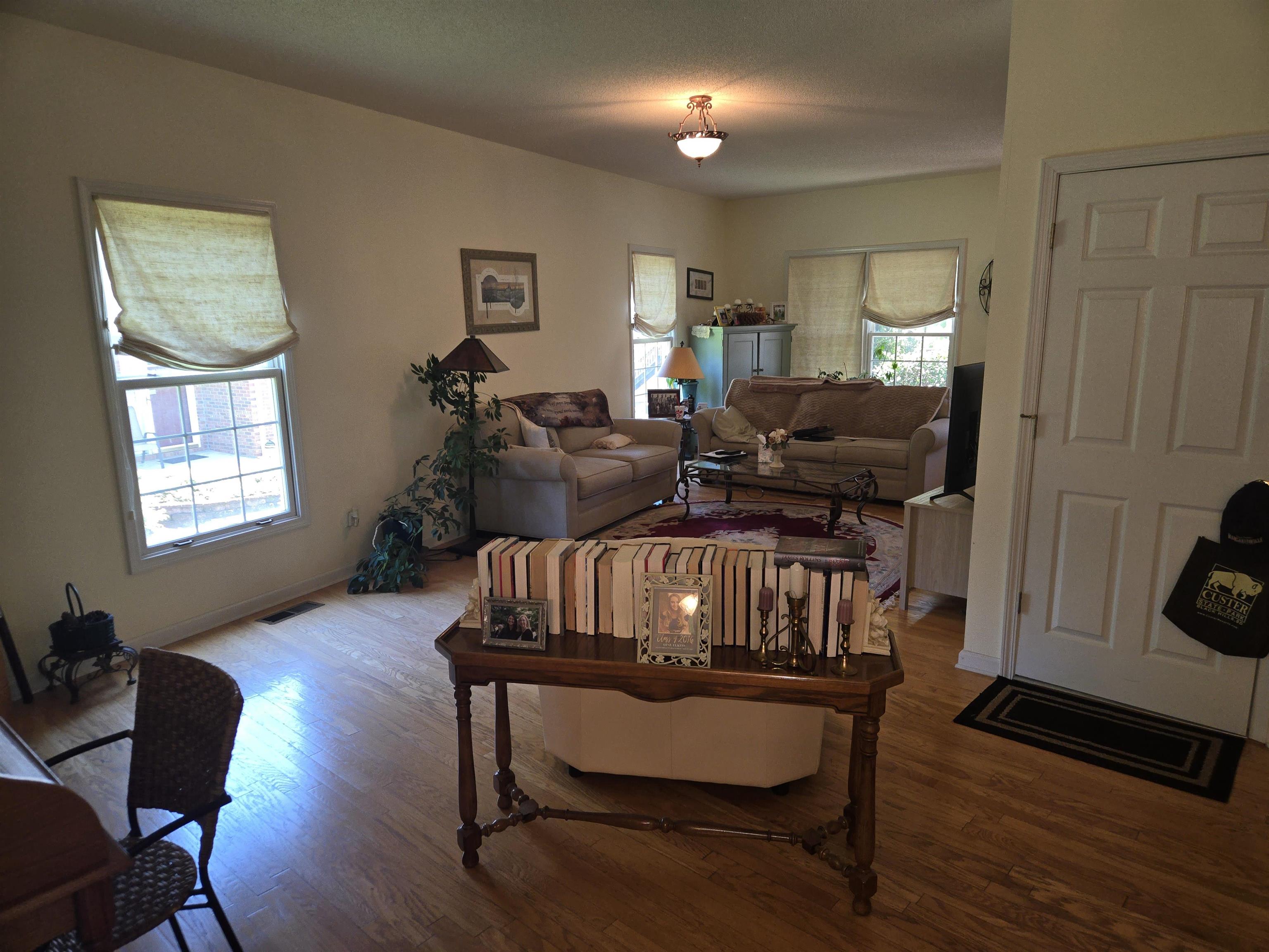 41 Cherokee Ridge Ct Property Photo 9