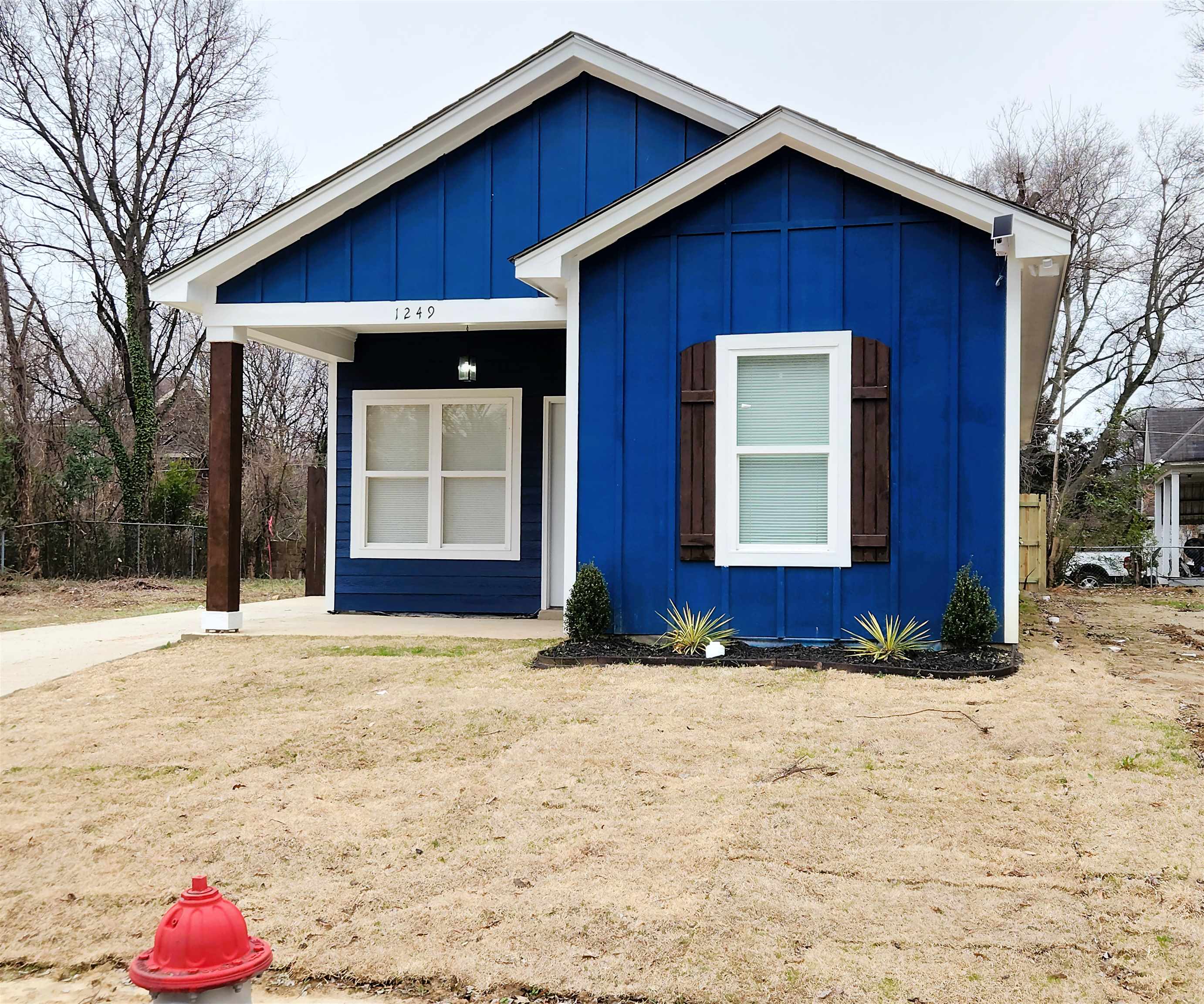 1249 Marksman St Property Photo 1