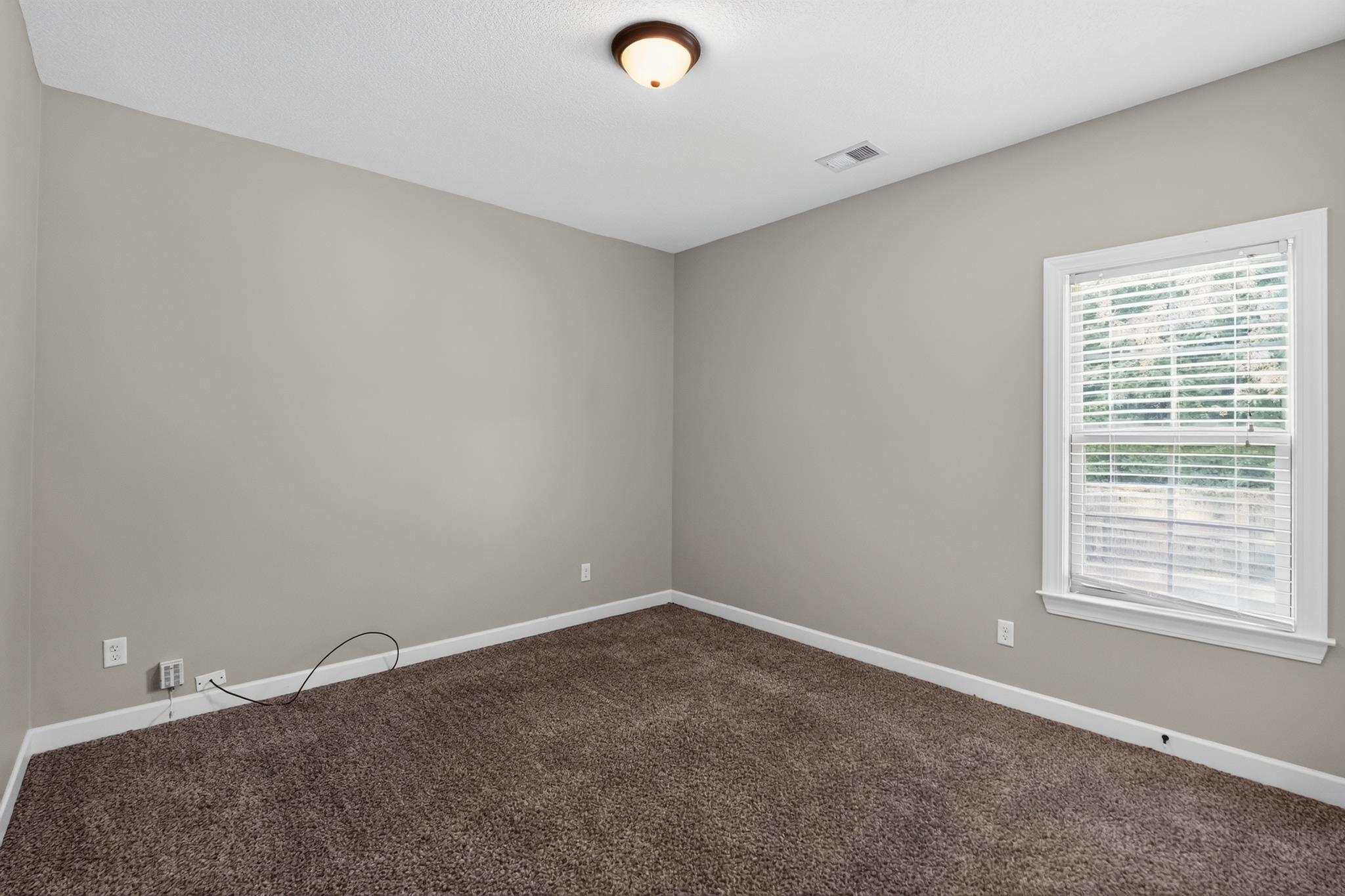 7931 Country Lake Dr Property Photo 19