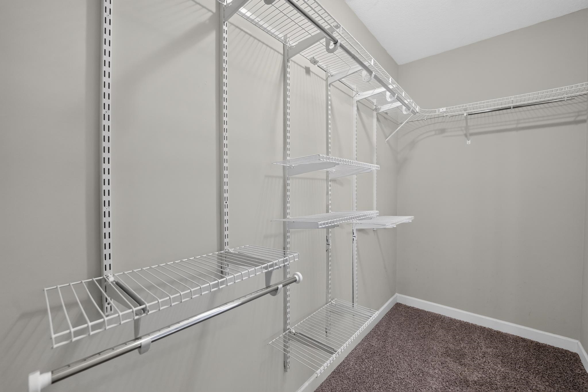 7931 Country Lake Dr Property Photo 22