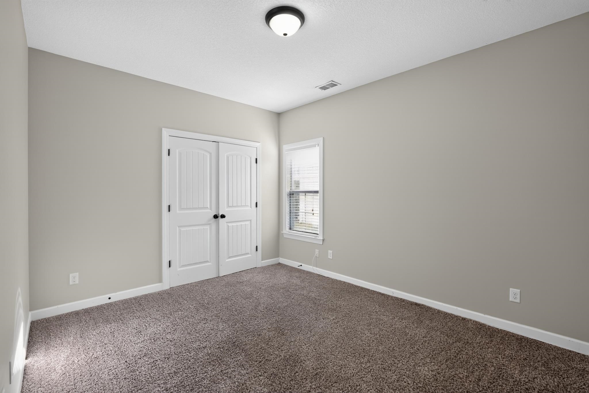 7931 Country Lake Dr Property Photo 31
