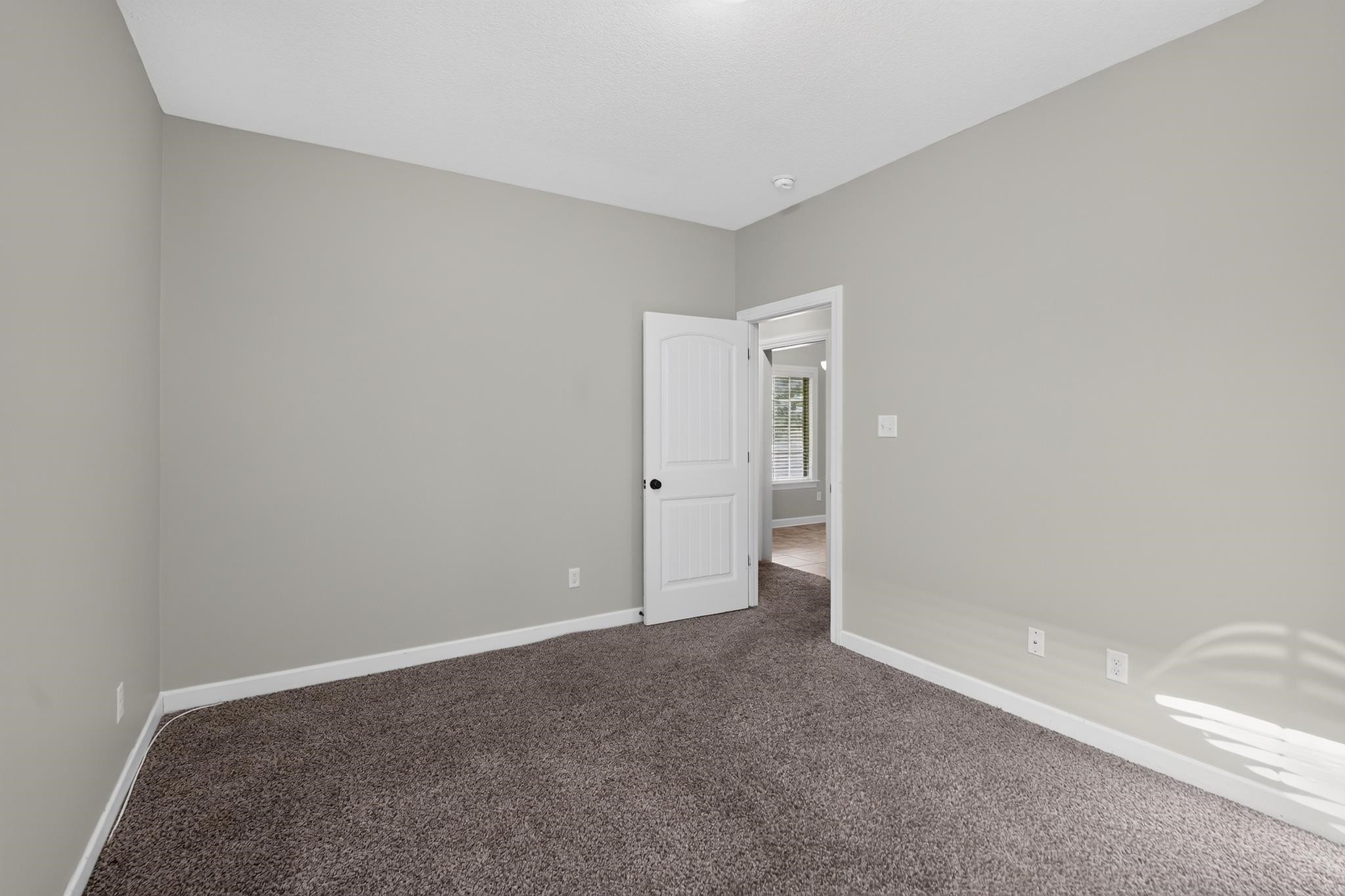 7931 Country Lake Dr Property Photo 33