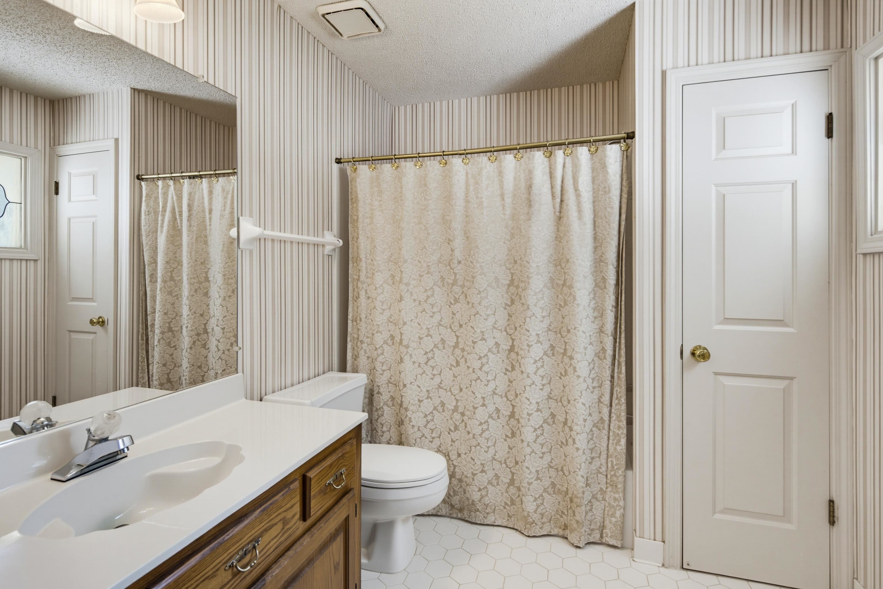 8974 Gandy Cv Property Photo 25