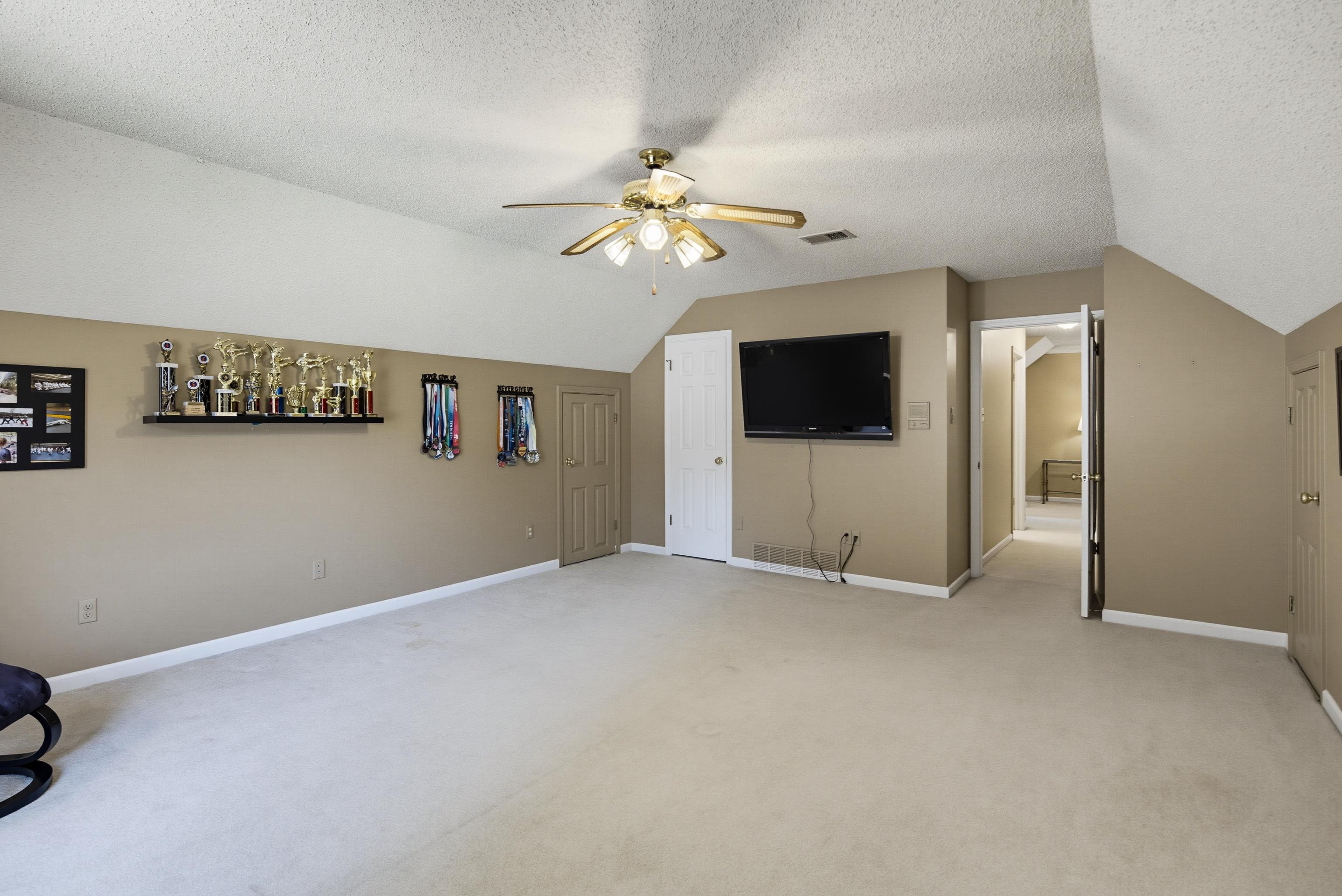 8974 Gandy Cv Property Photo 29