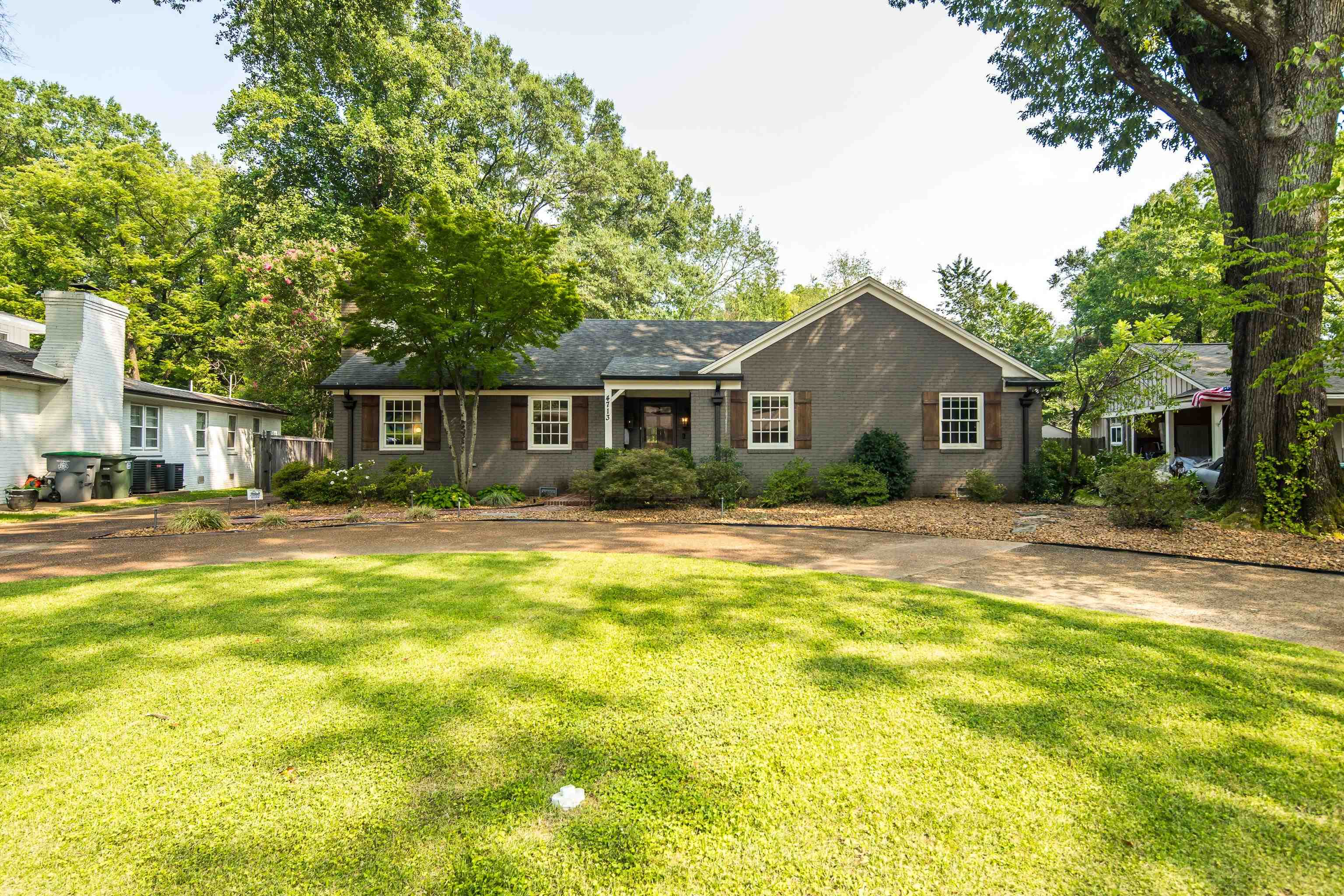 4713 CROSSOVER LN Property Photo 1