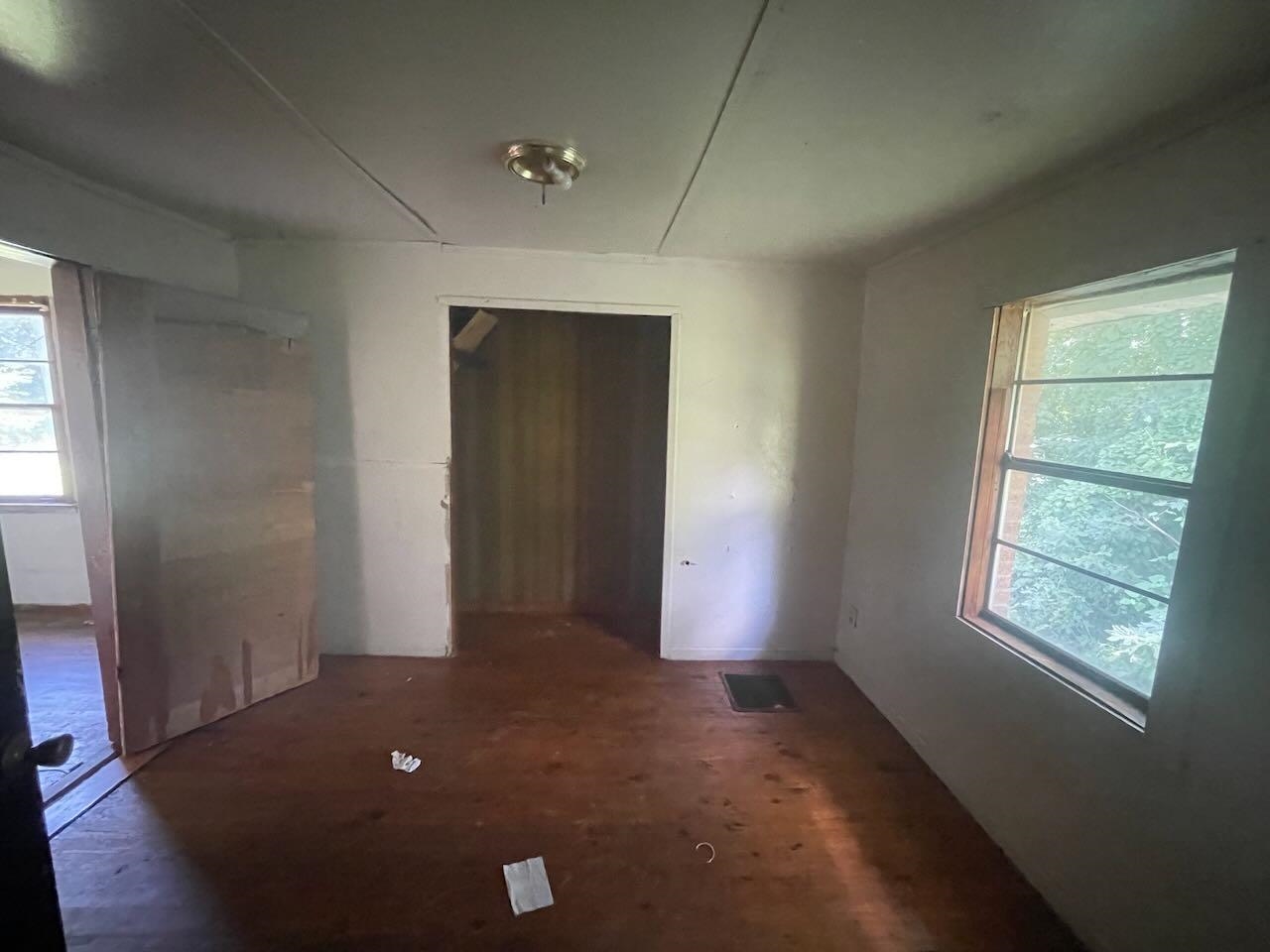 243 First Ave Property Photo 6