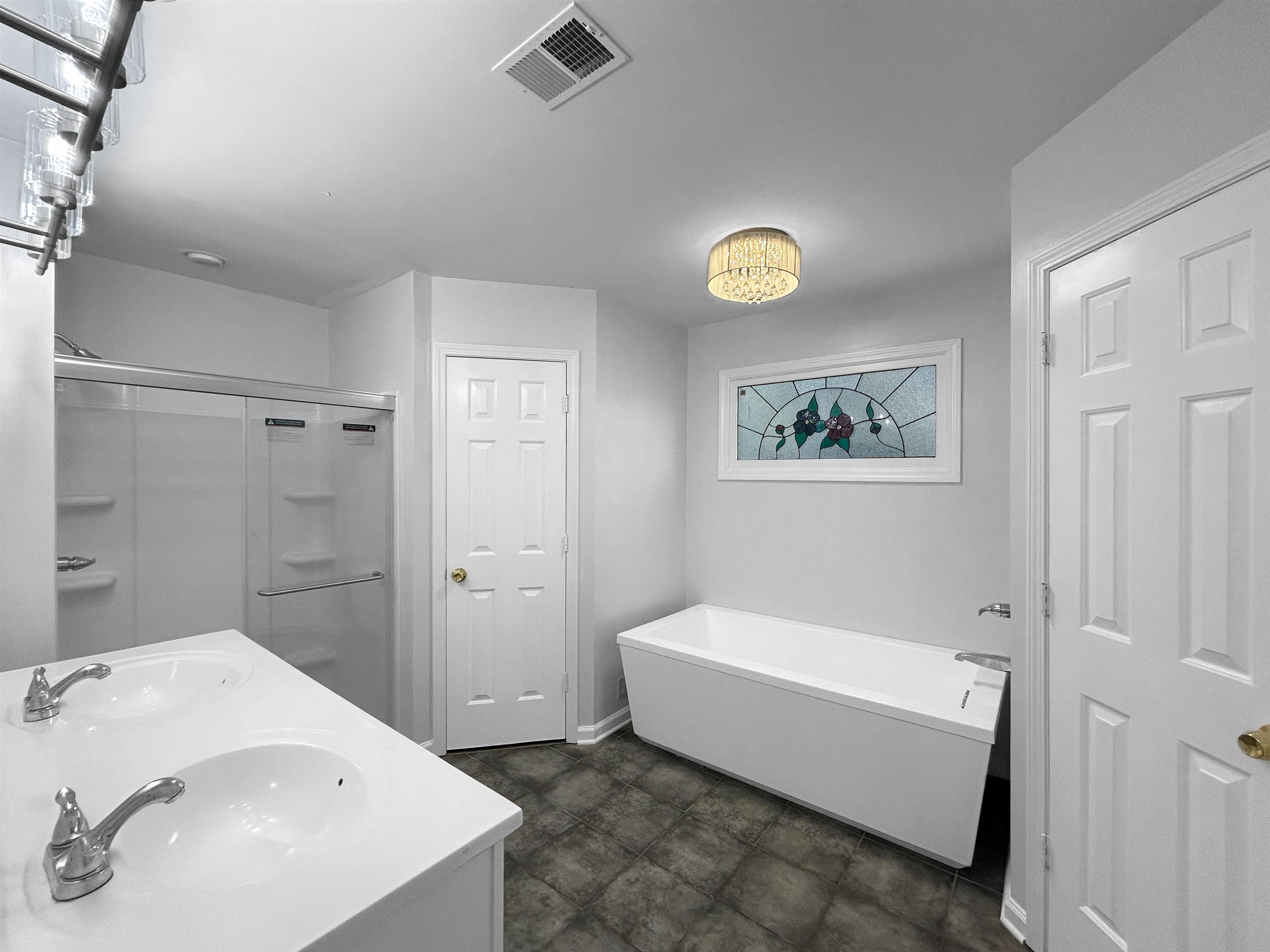 2733 Twisted Oak Cv N Property Photo 8