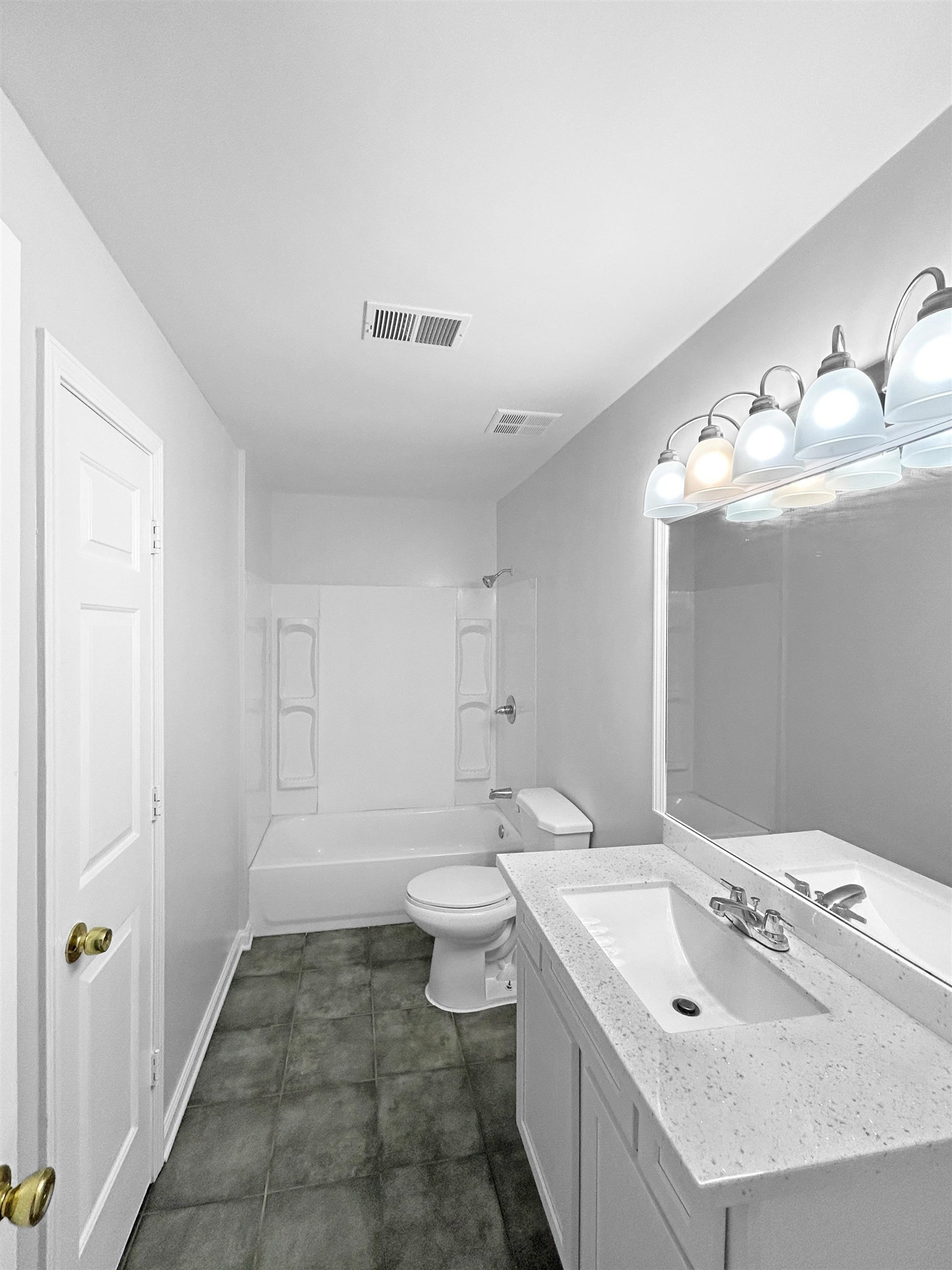 2733 Twisted Oak Cv N Property Photo 13