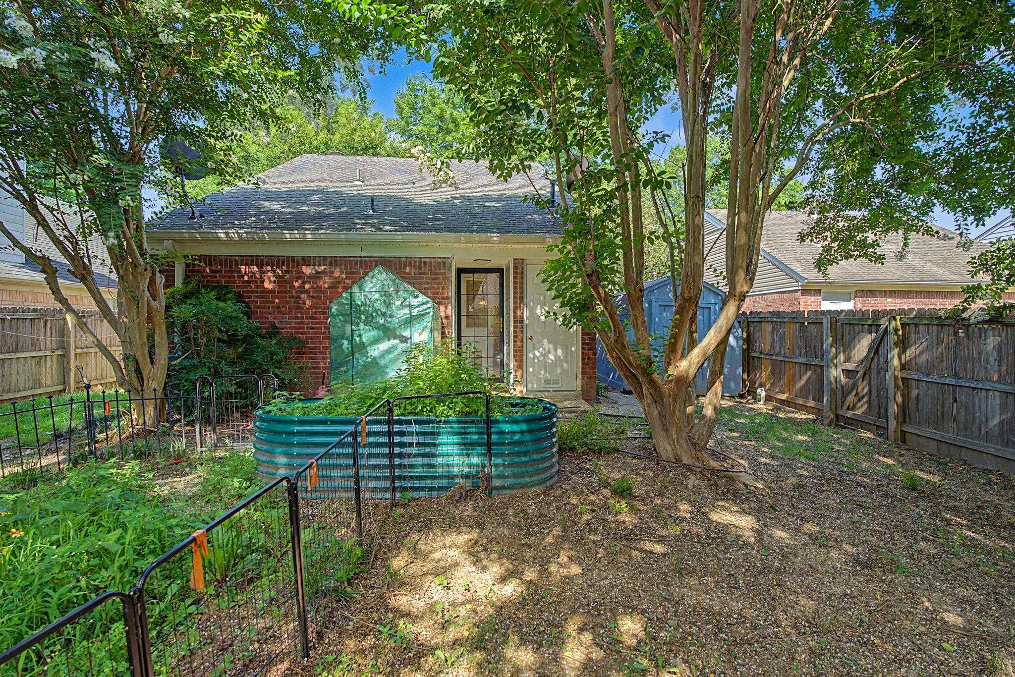 5442 Kayla Dr Property Photo 17