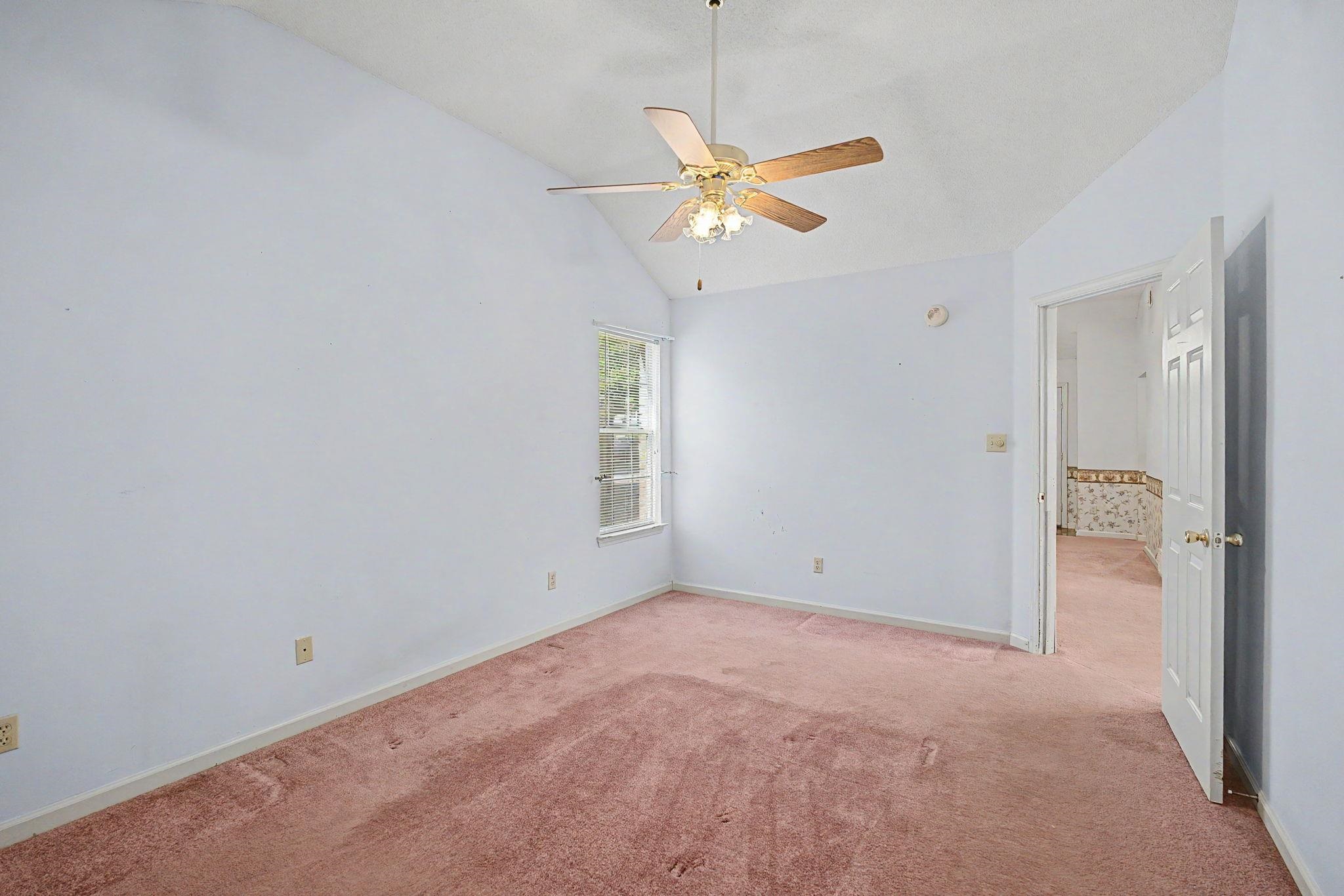 5442 Kayla Dr Property Photo 25