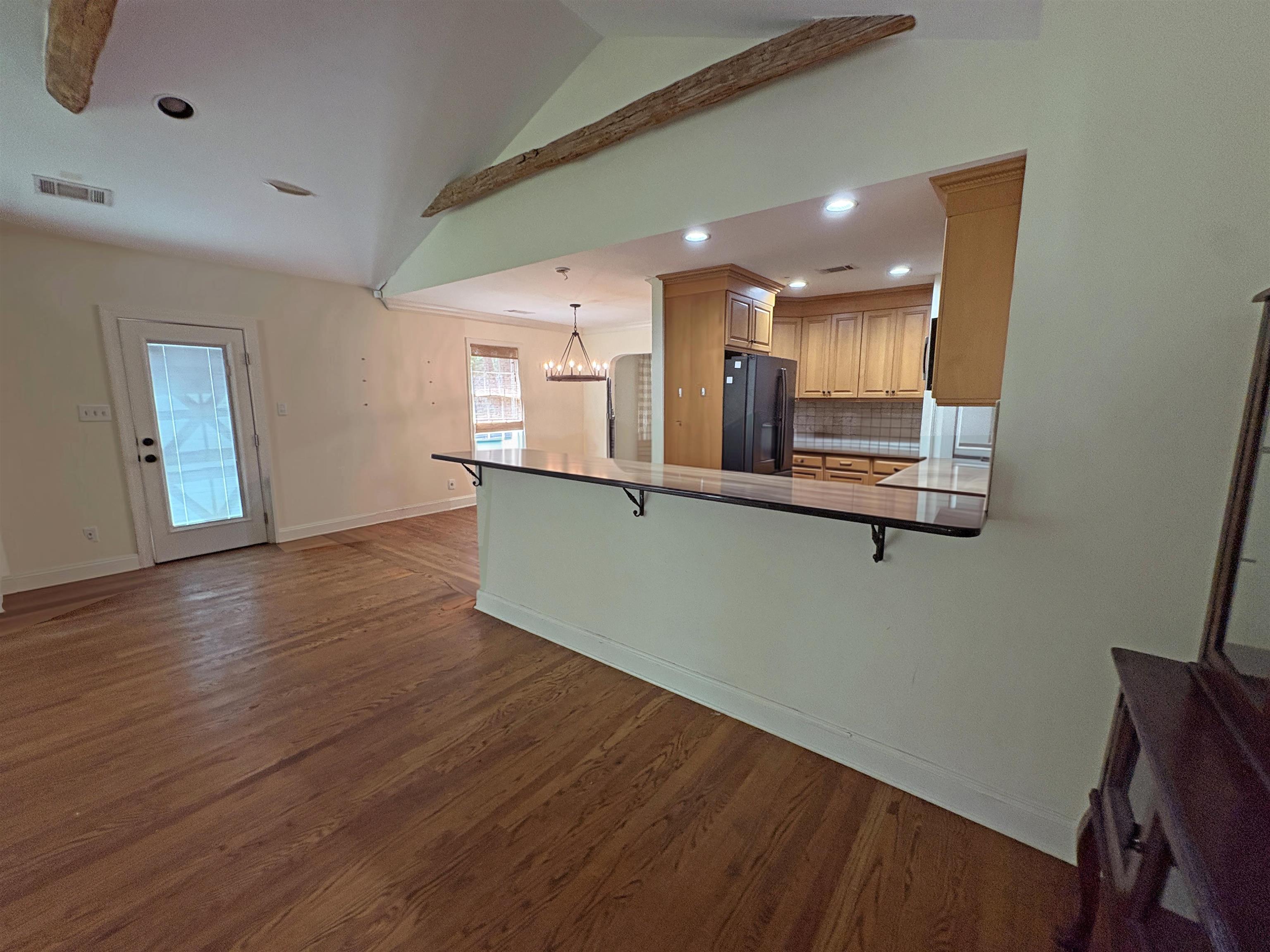3627 Aurora Cir Property Photo 5