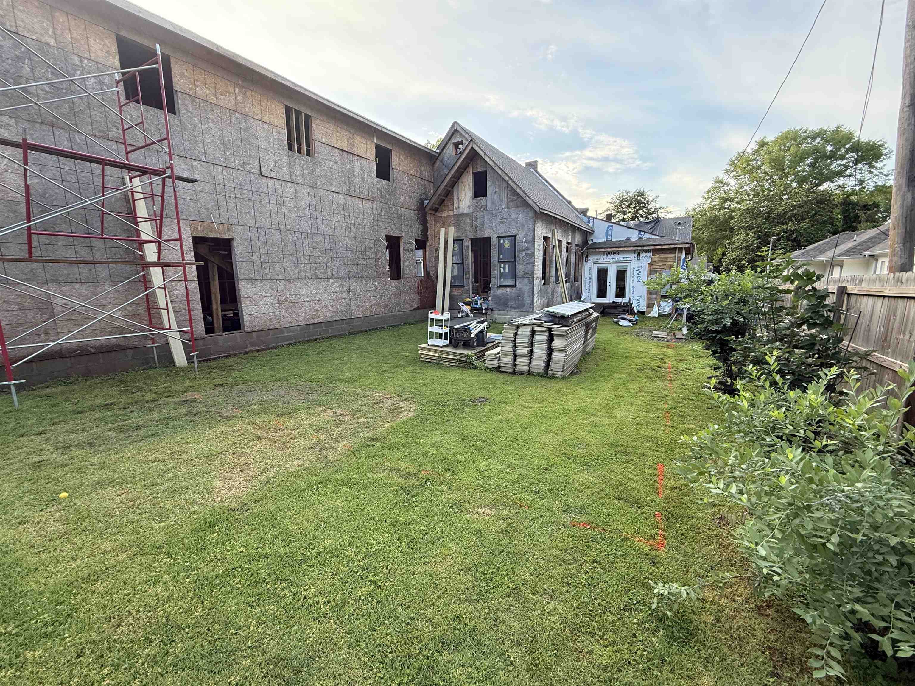 3627 Aurora Cir Property Photo 7