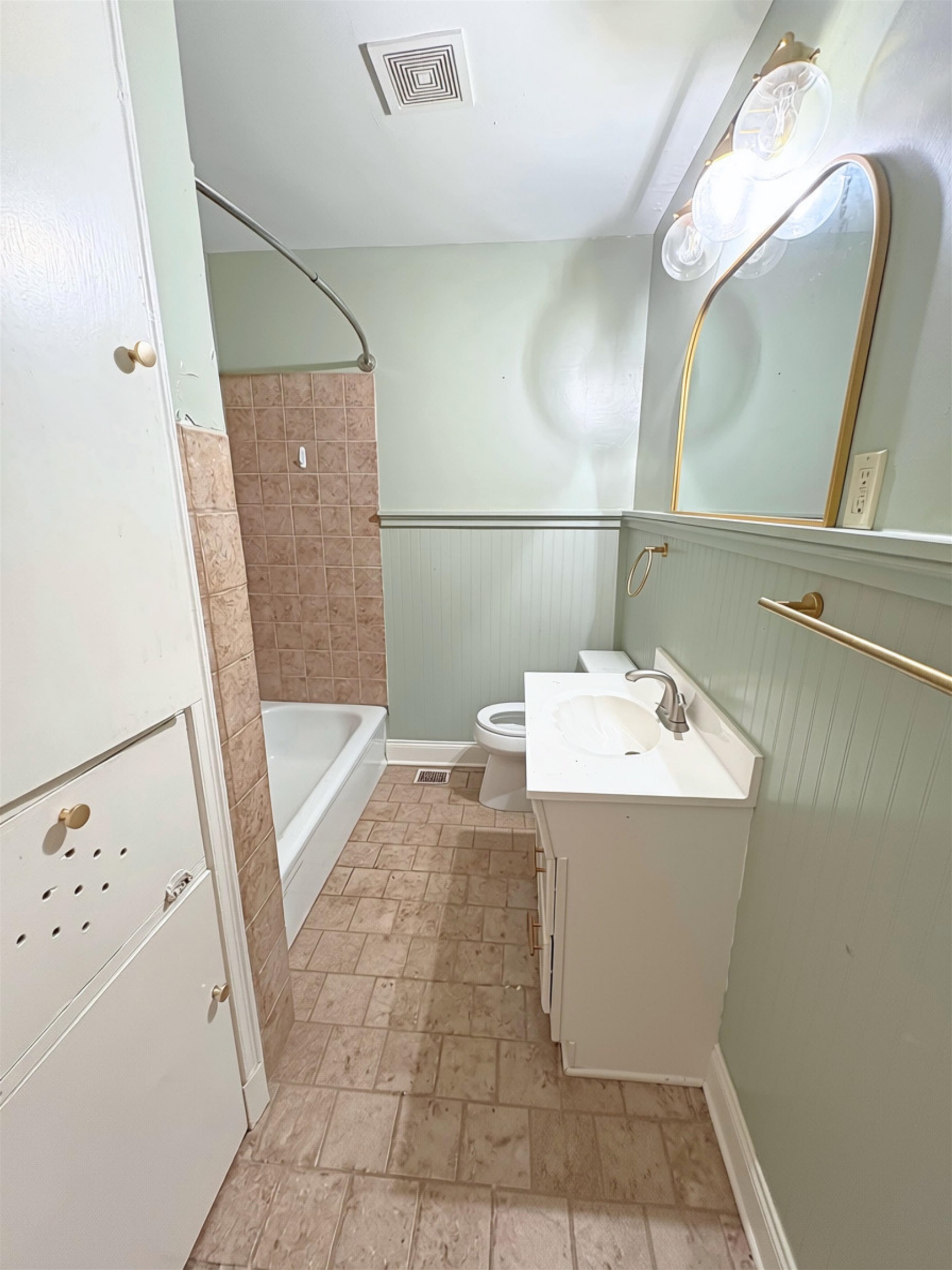 3627 Aurora Cir Property Photo 16