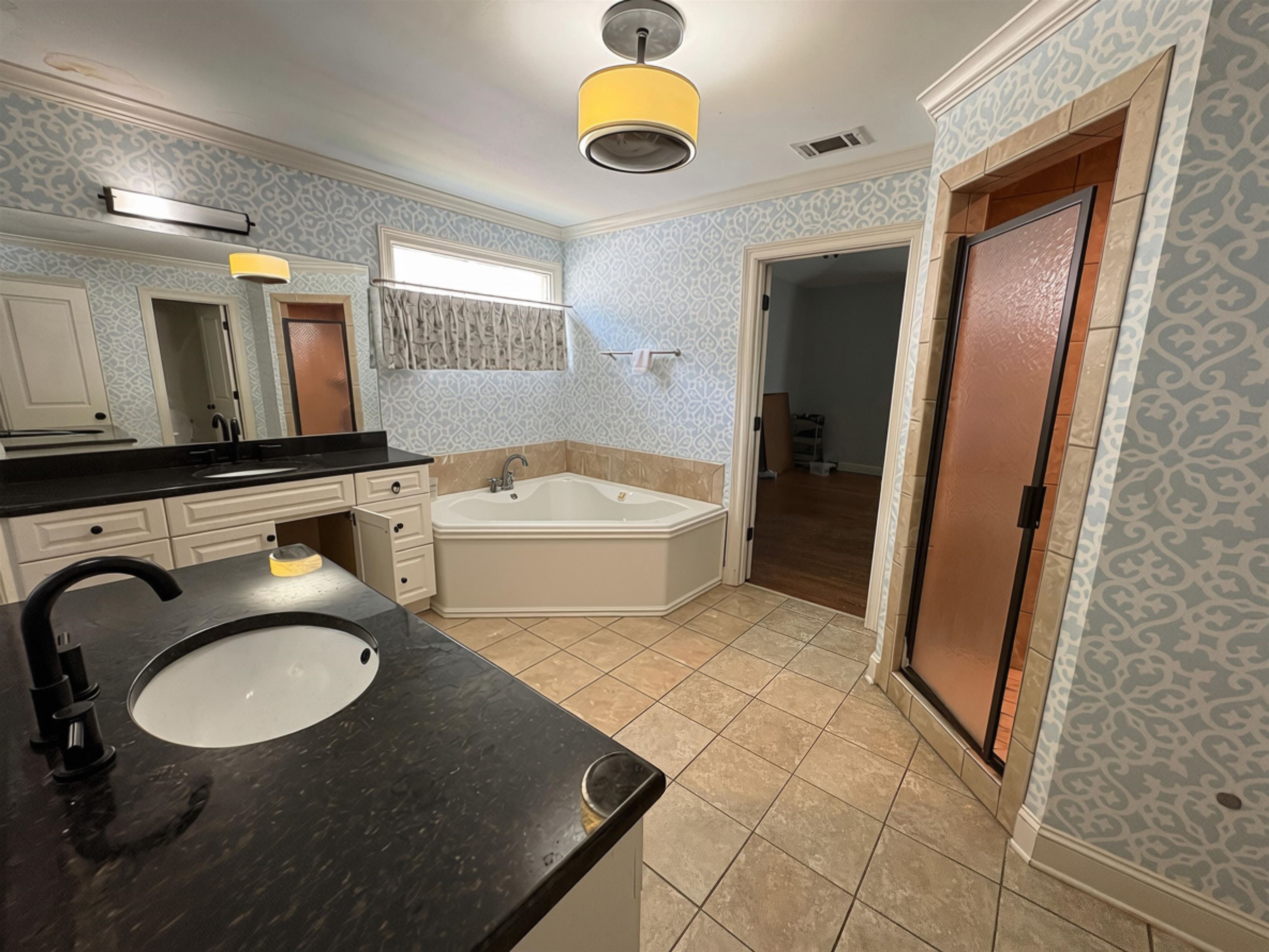3627 Aurora Cir Property Photo 18
