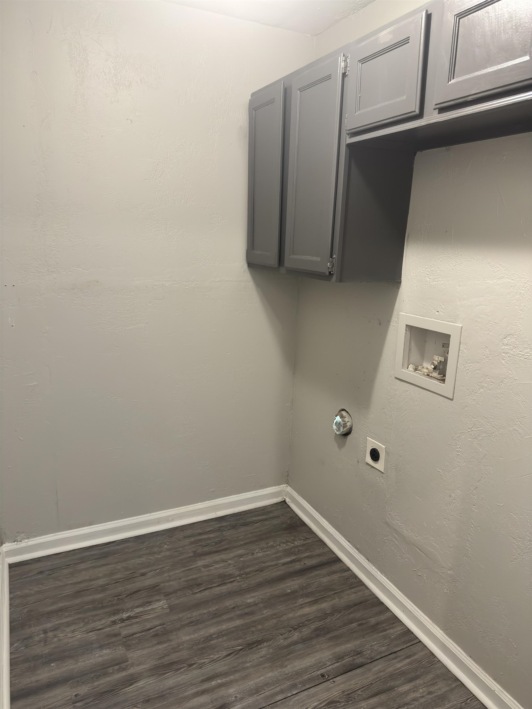 4742 Violet Ave Property Photo 11