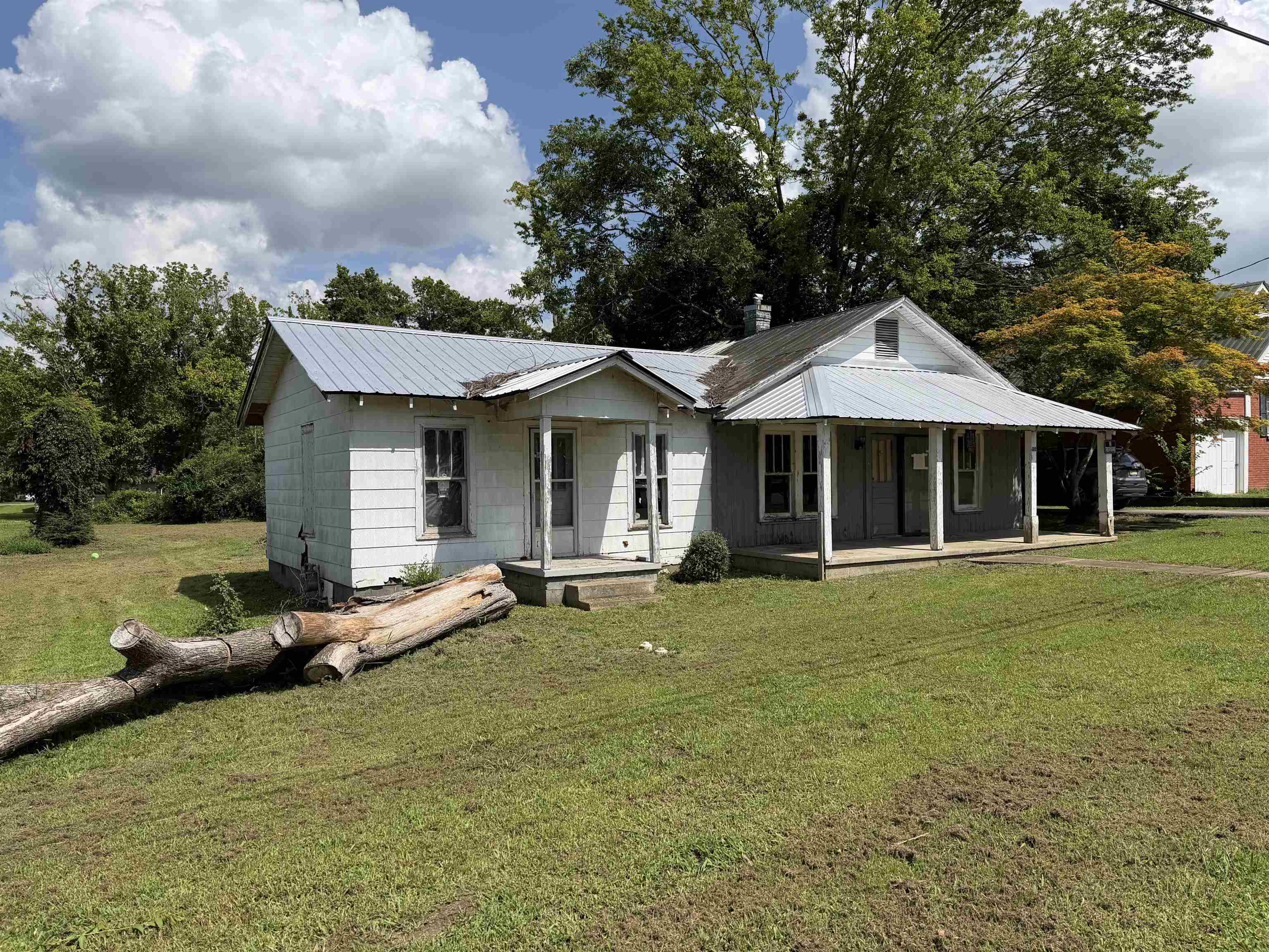 400 Alabama St Property Photo 3