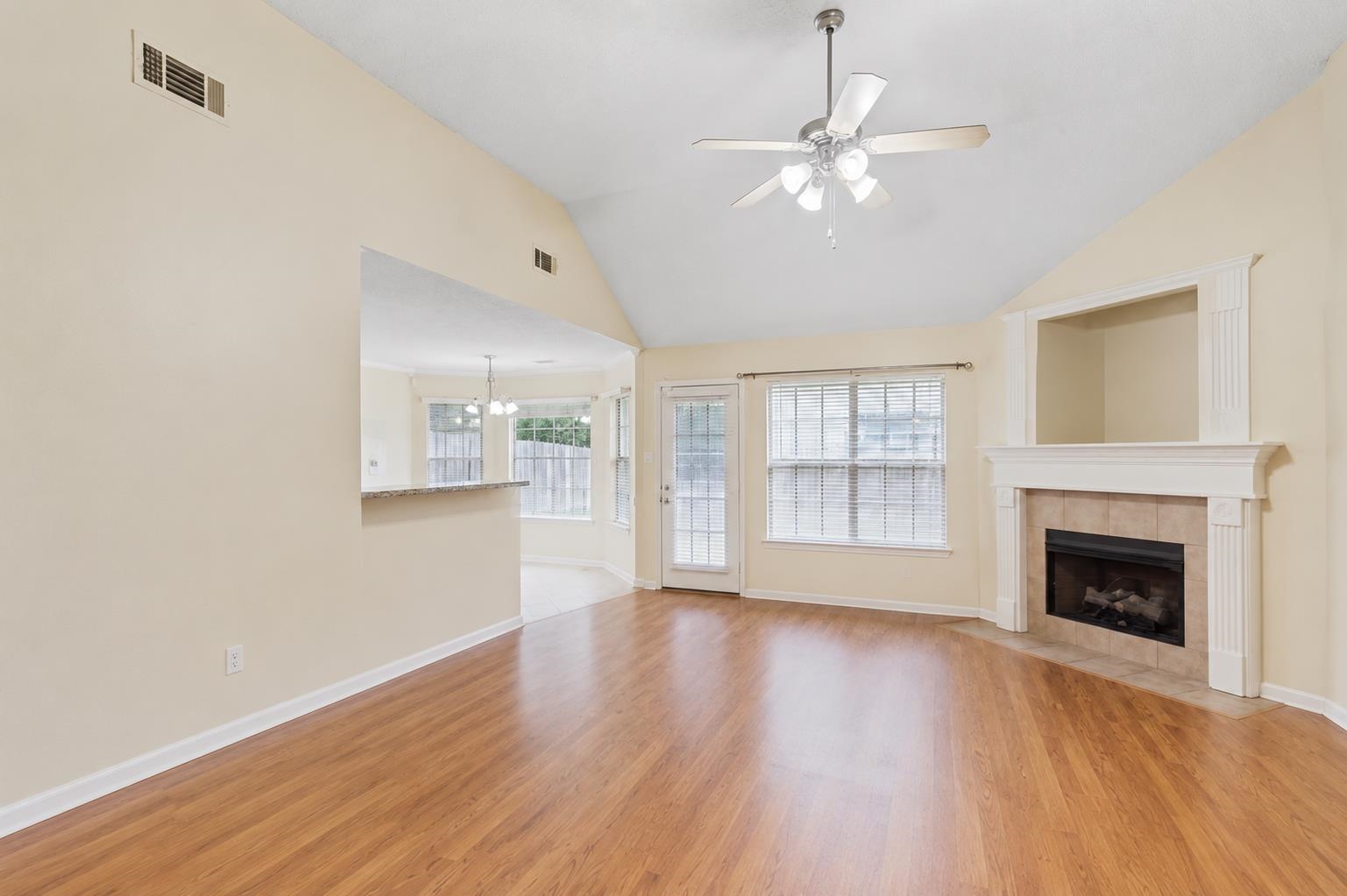 1654 Far Dr Property Photo 3